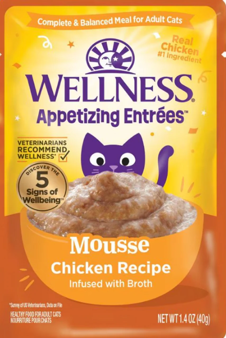 Wellness Appetizing Entrees Mousse Cat Food Pouch Chicken & Broth Recipe 1.4oz - Image 1