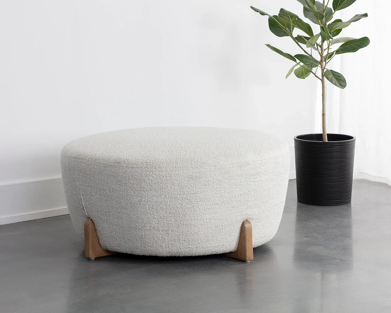 Kenna Ottoman - Image 2