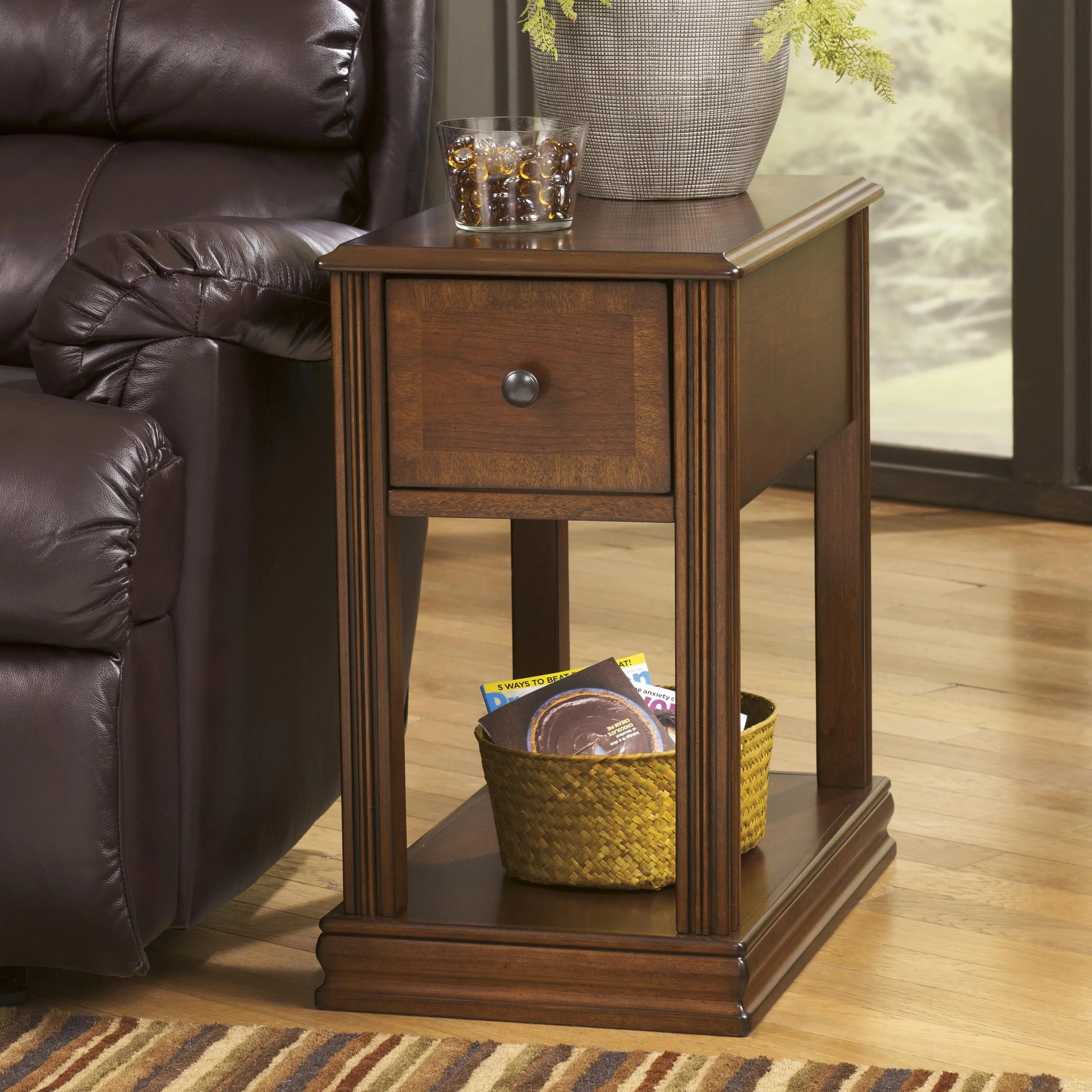 Signature Design by Ashley Breegin End Table T007-527 - Image 2
