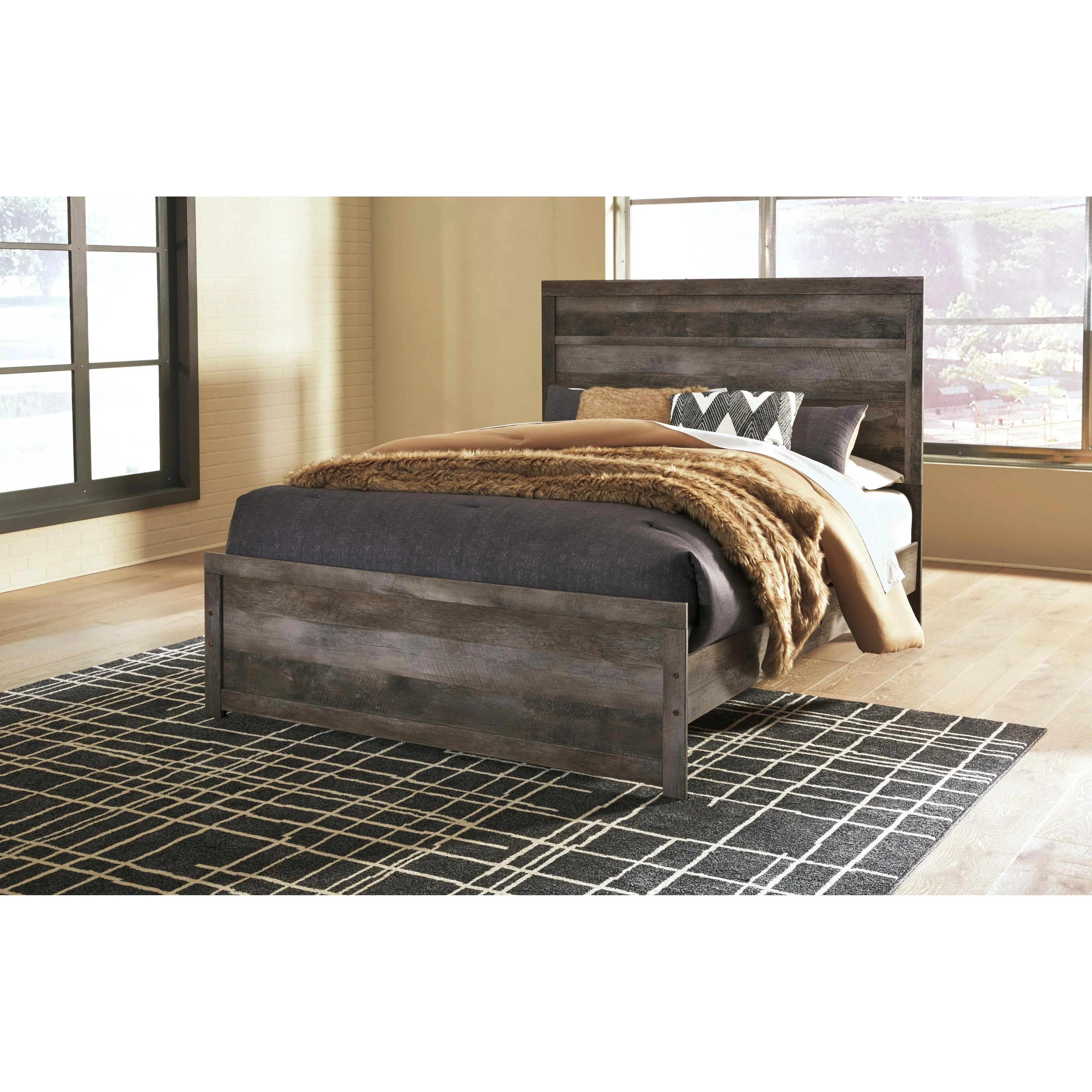 Signature Design by Ashley Wynnlow B440B23 6 pc King Panel Bedroom Set - Image 3