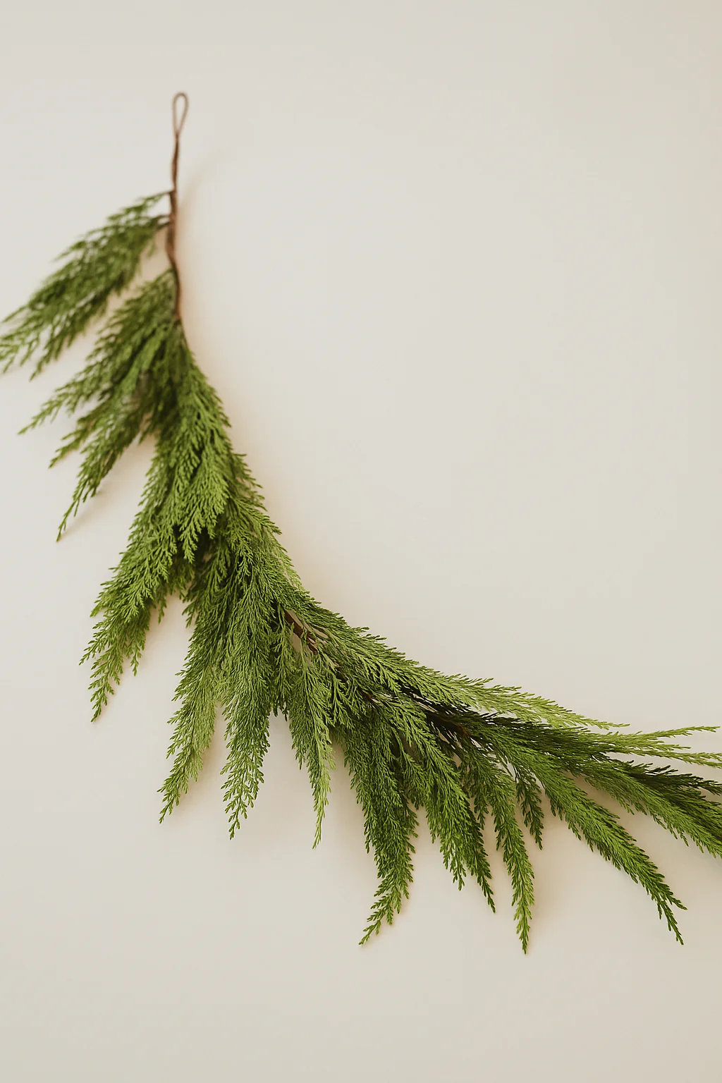 Wispy 6' Cedar Garland - Image 1