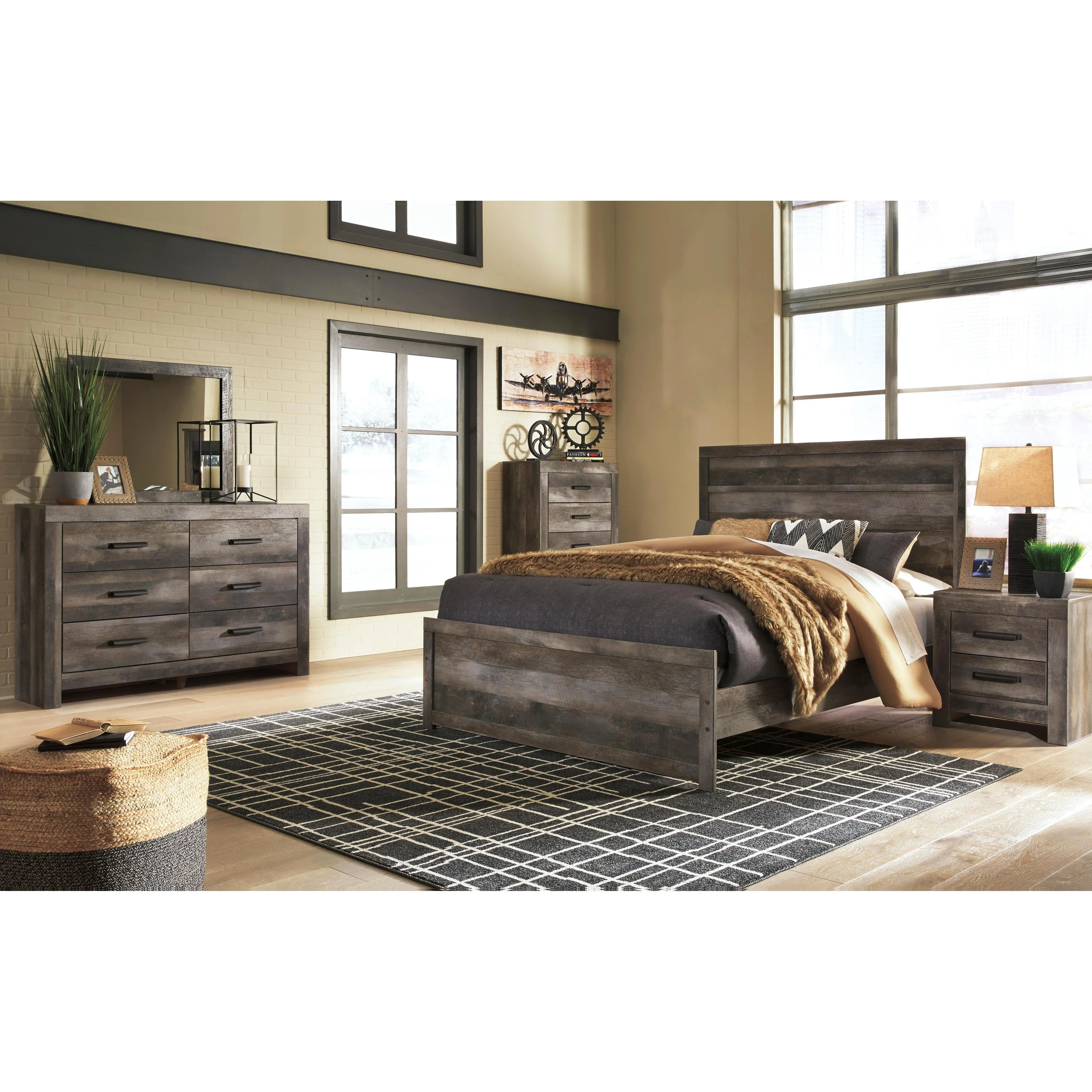 Signature Design by Ashley Wynnlow B440 7 pc Queen Panel Bedroom Set - Image 1