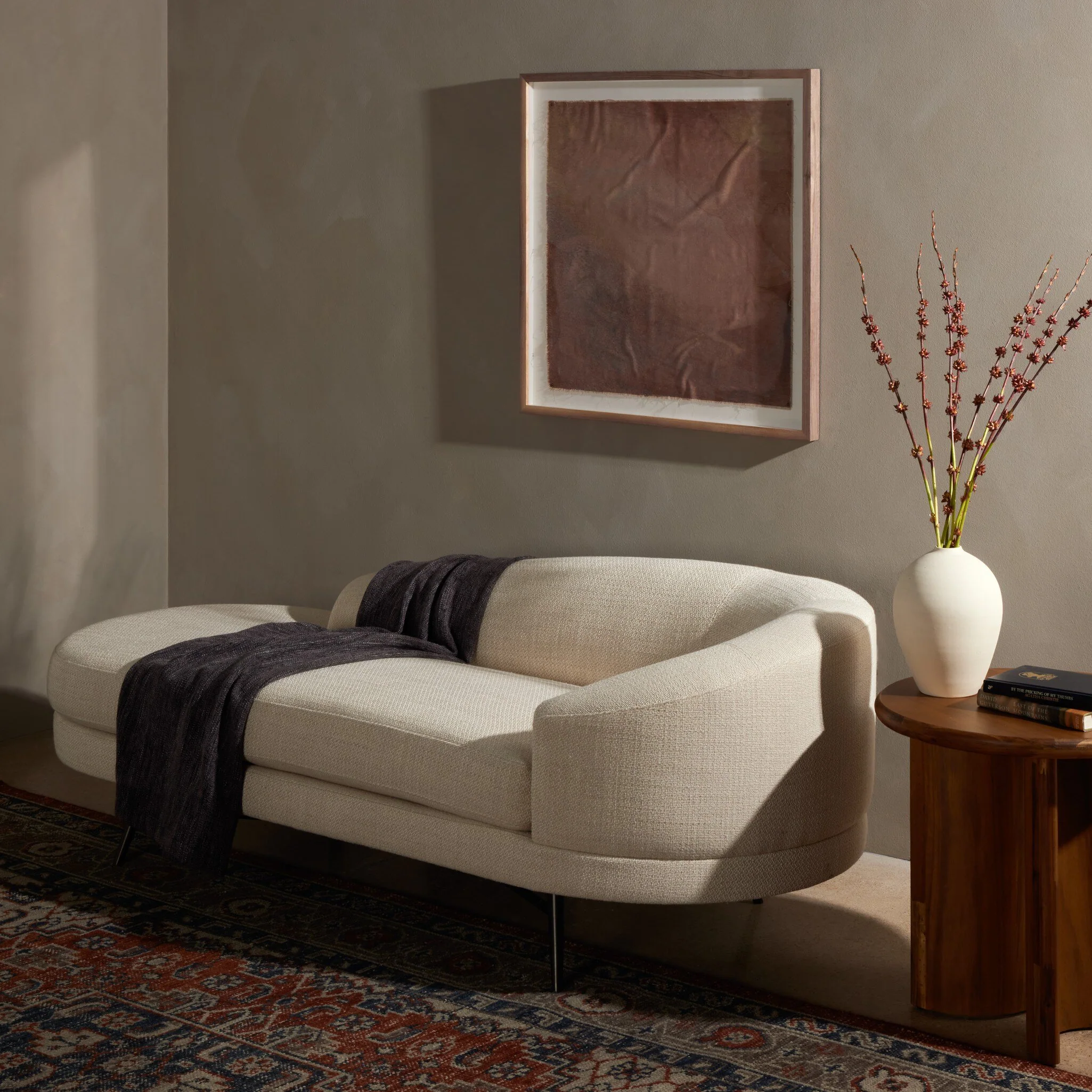 Carmela Chaise - Image 2
