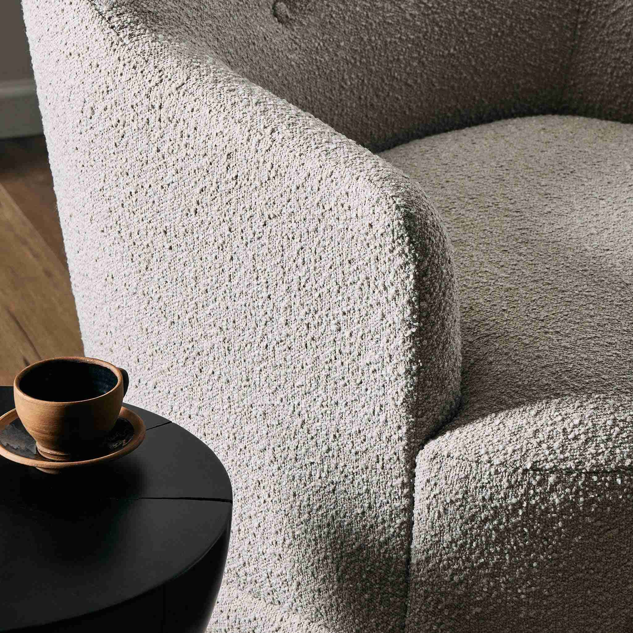 Marny Chair, Knoll Sand - Image 3
