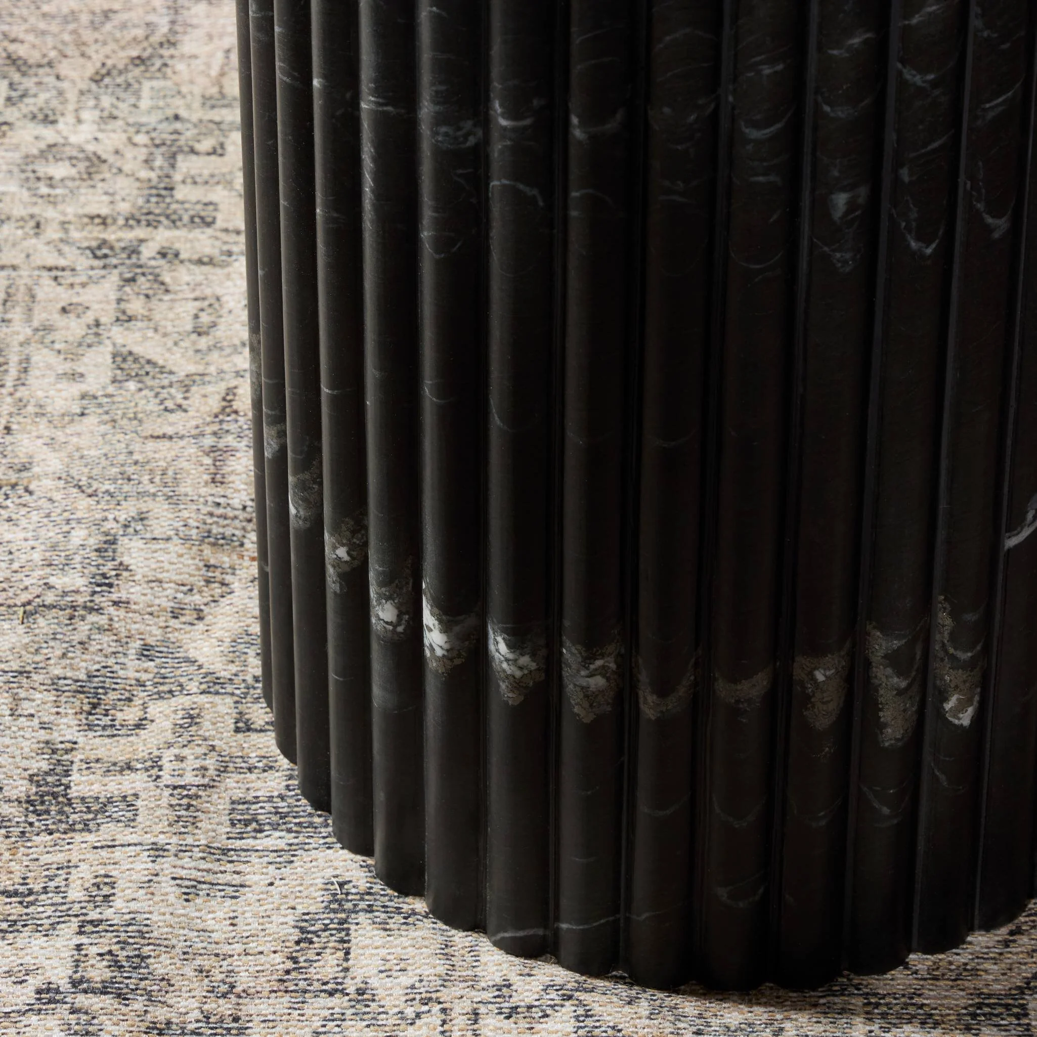 Oranda Round Dining Table 42" - Image 3