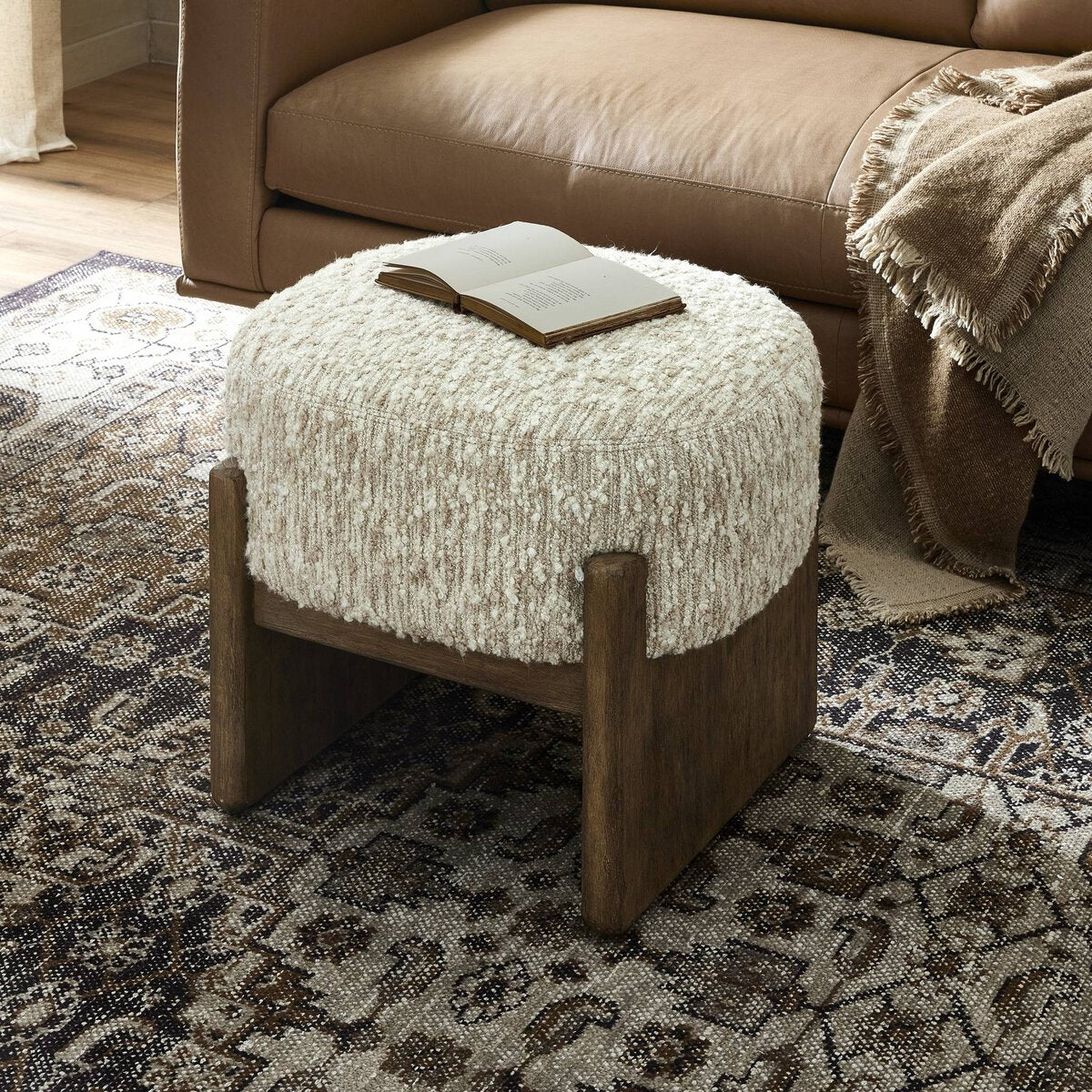 Tacoma Ottoman - Image 2