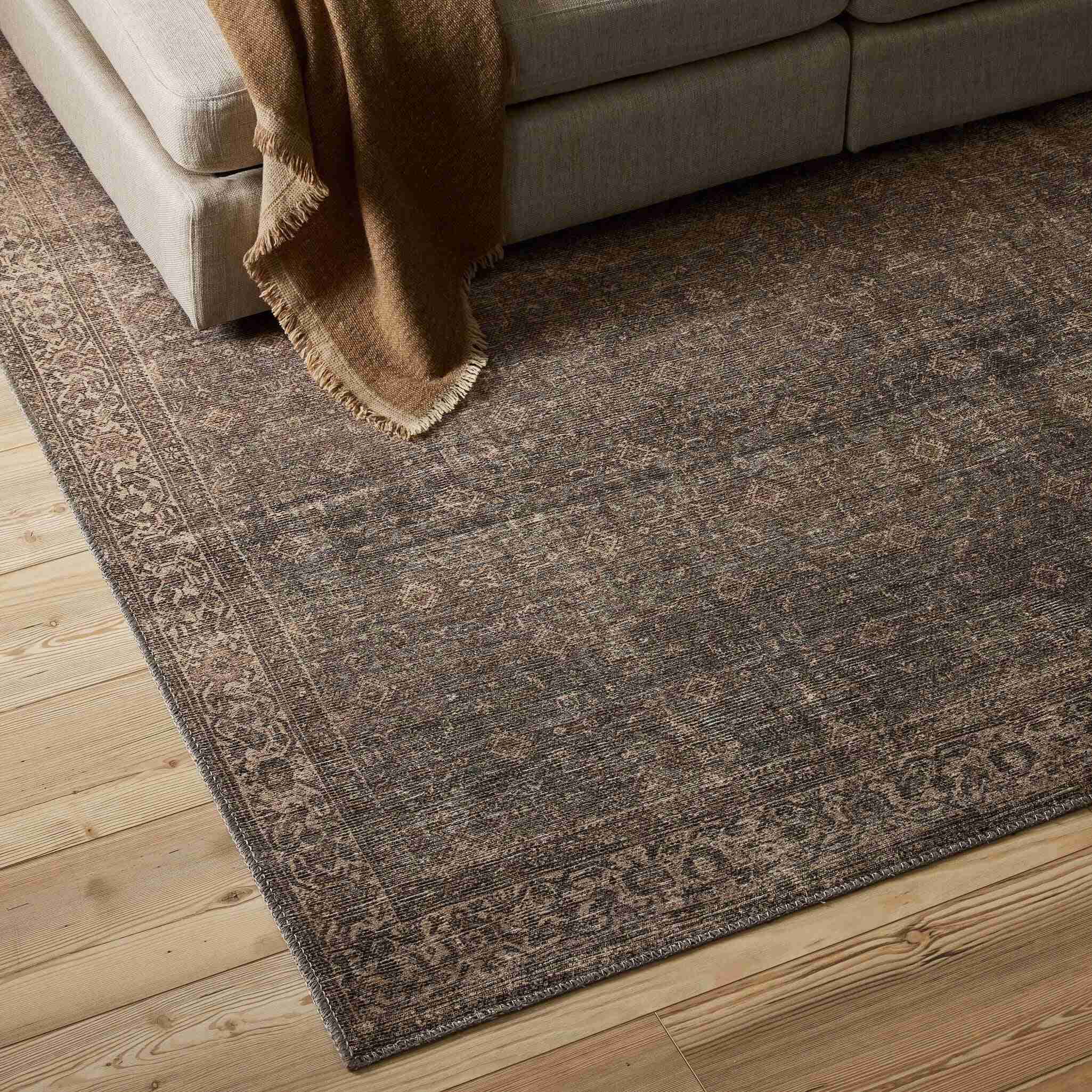 Attilio Rug - Image 2