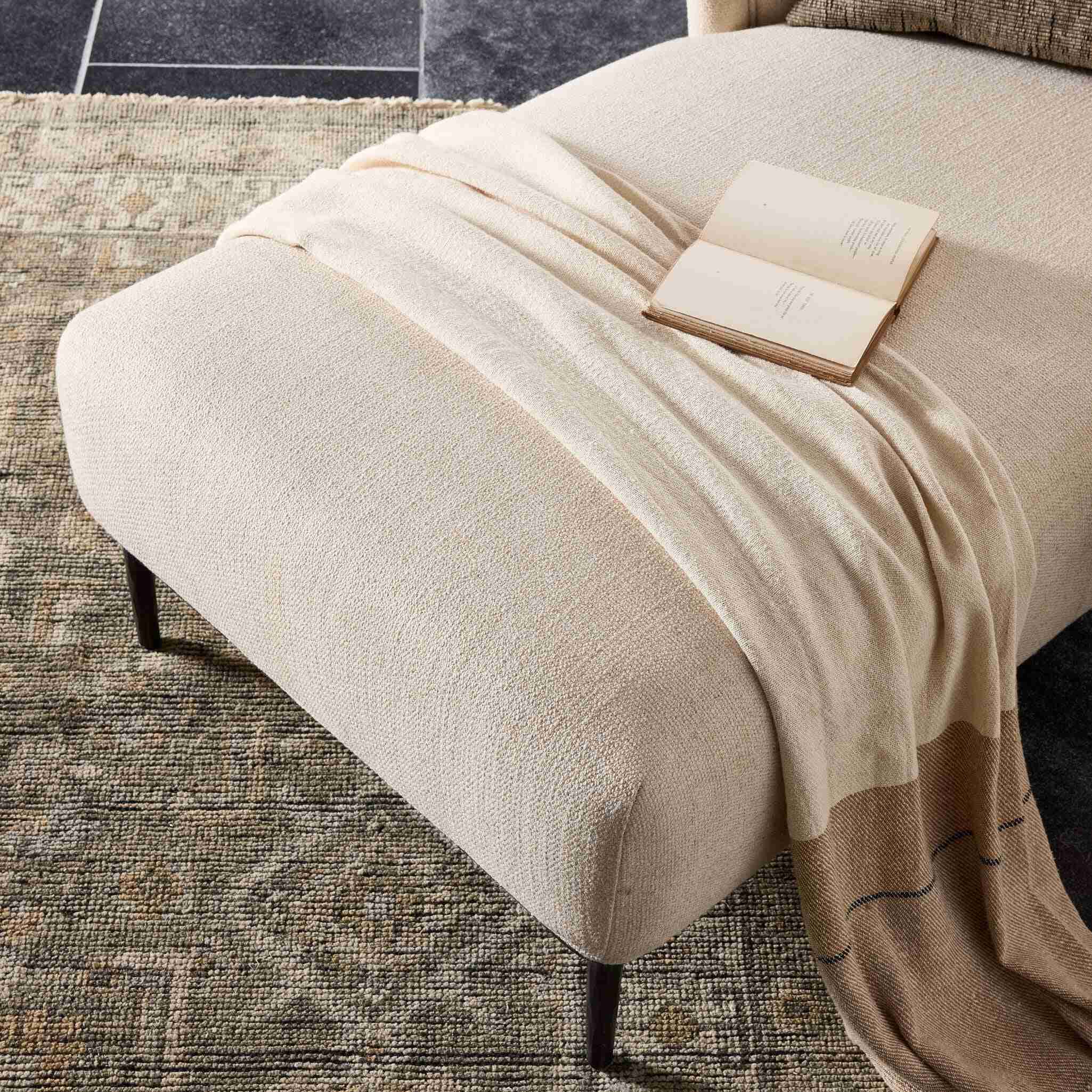 Noel Chaise - Image 3