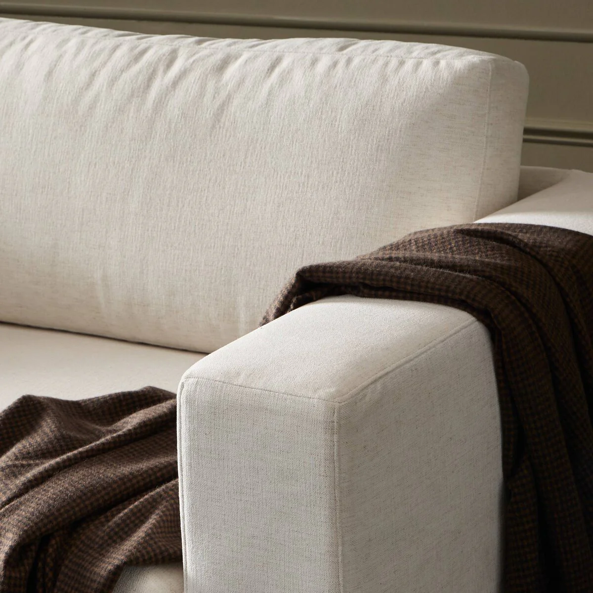 Tovana Sofa - Image 3