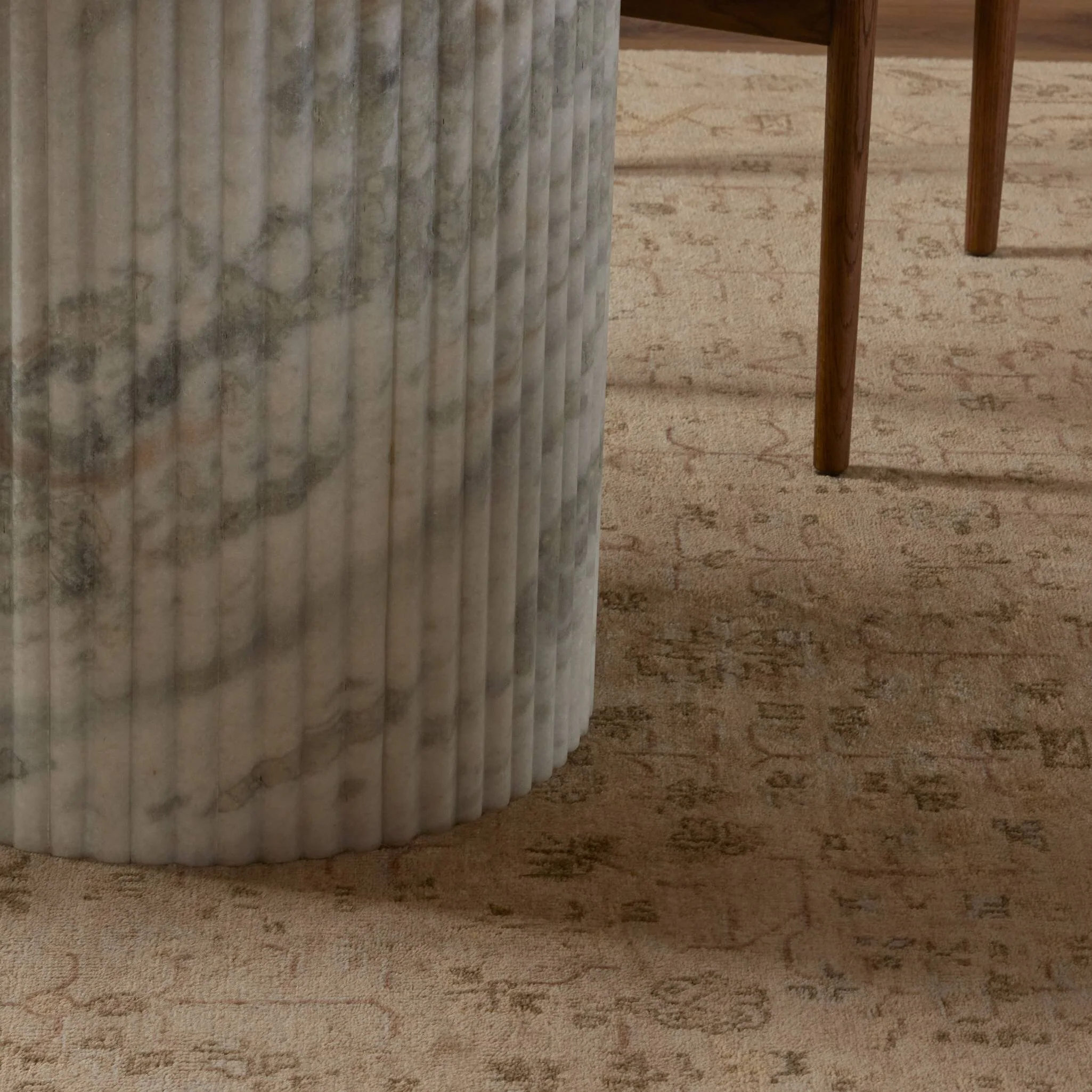 Oranda Round Dining Table-60" - Image 3