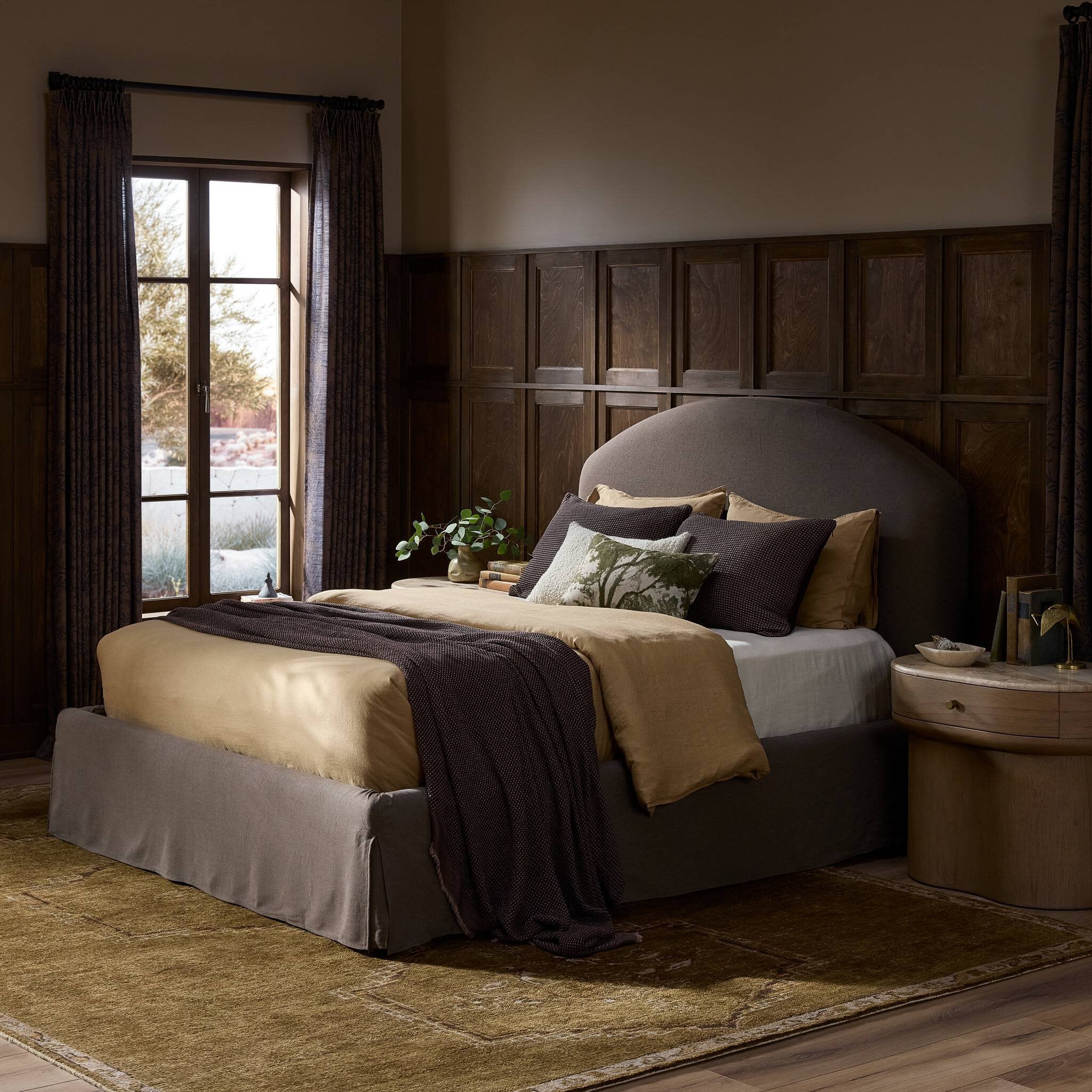 Osley Slipcover Bed - Image 3