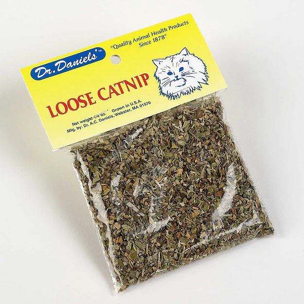 Dr Daniels Summit Brand Catnip .25oz - Image 1
