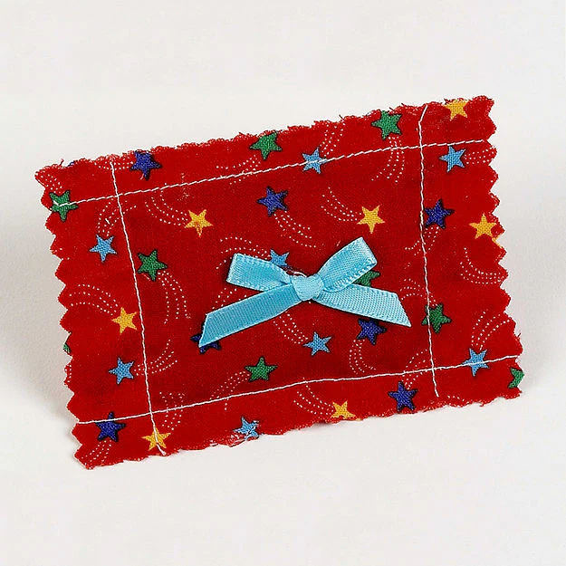 Dr Daniels Catnip Pillow - Image 1