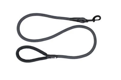 Alcott Rope Clip Dog Leash with Padded Handle Reflective Black 5ft - Image 1