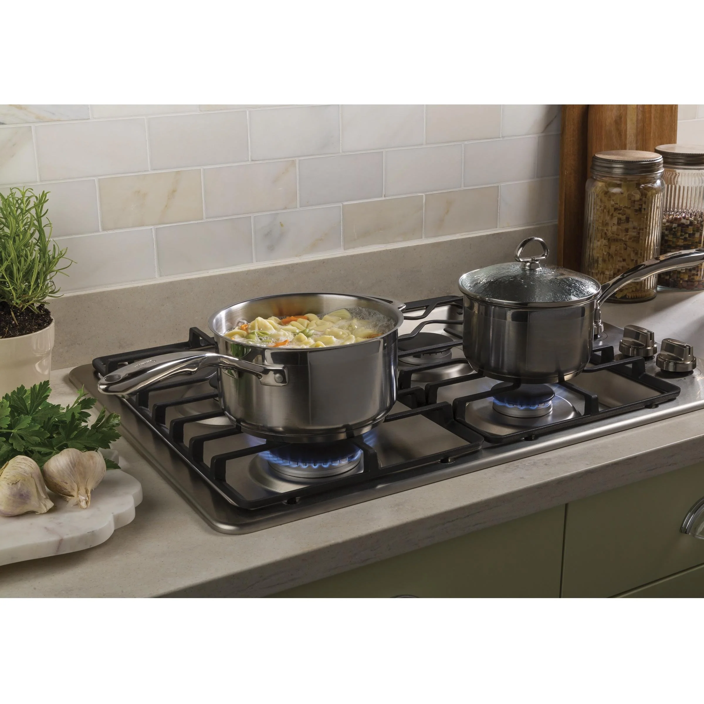 GE 30-inch Built-In Gas Cooktop JGP3030SLSS - Image 3