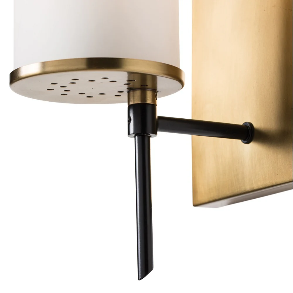Stefan Sconce - Image 3