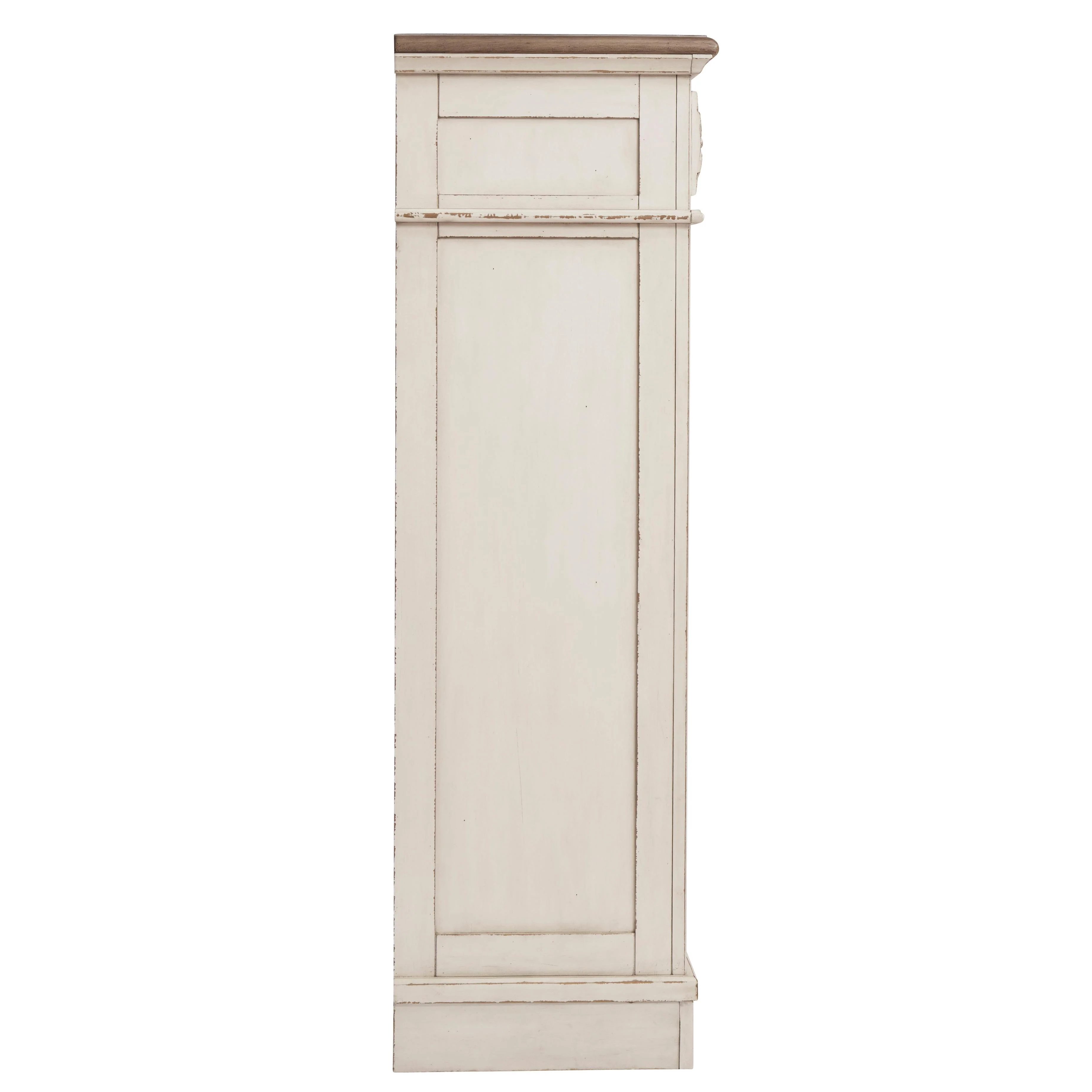 Signature Design by Ashley Realyn 5-Drawer Chest B743-46 - Image 3
