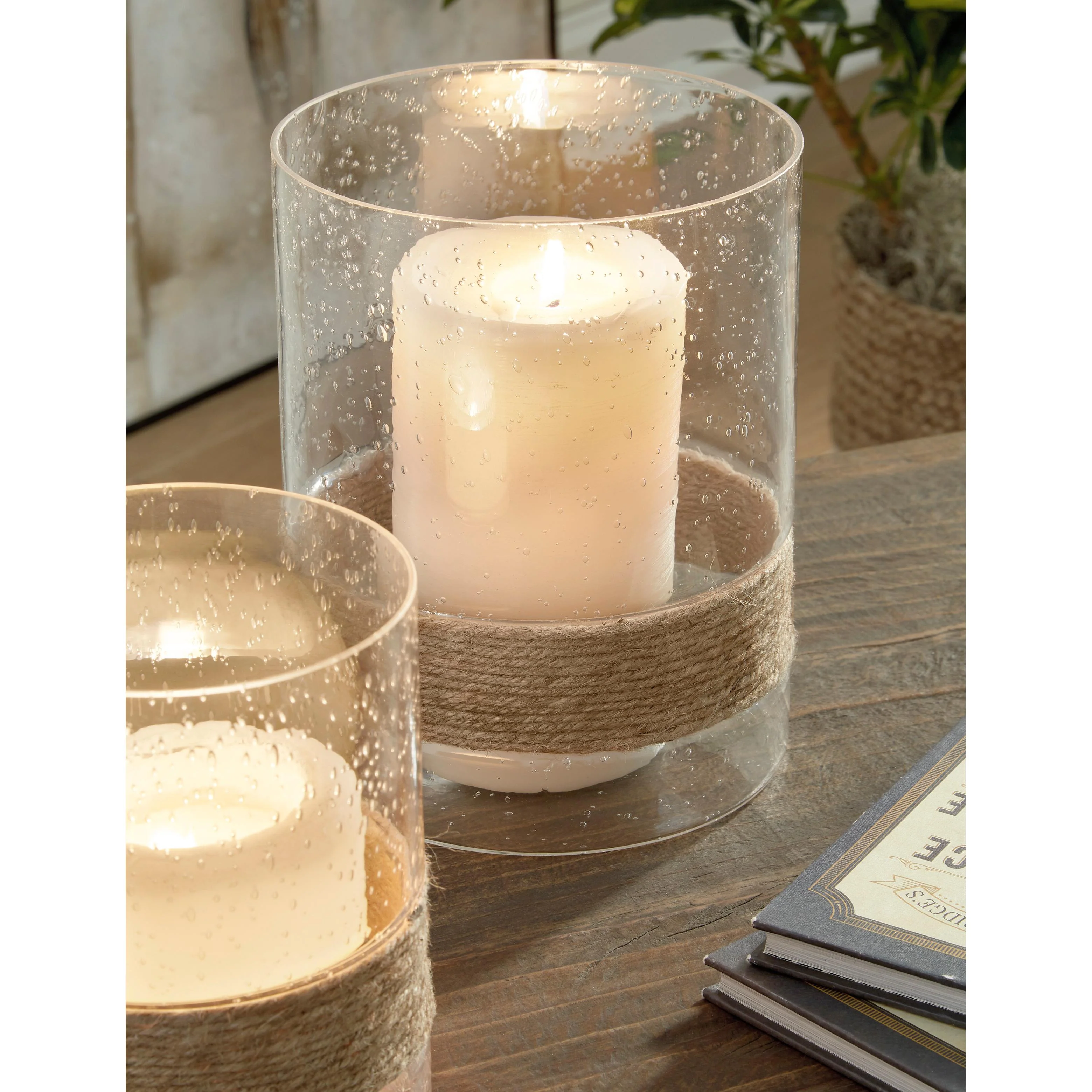 Signature Design by Ashley Eudocia A2000456 Candle Holder Set - Image 2