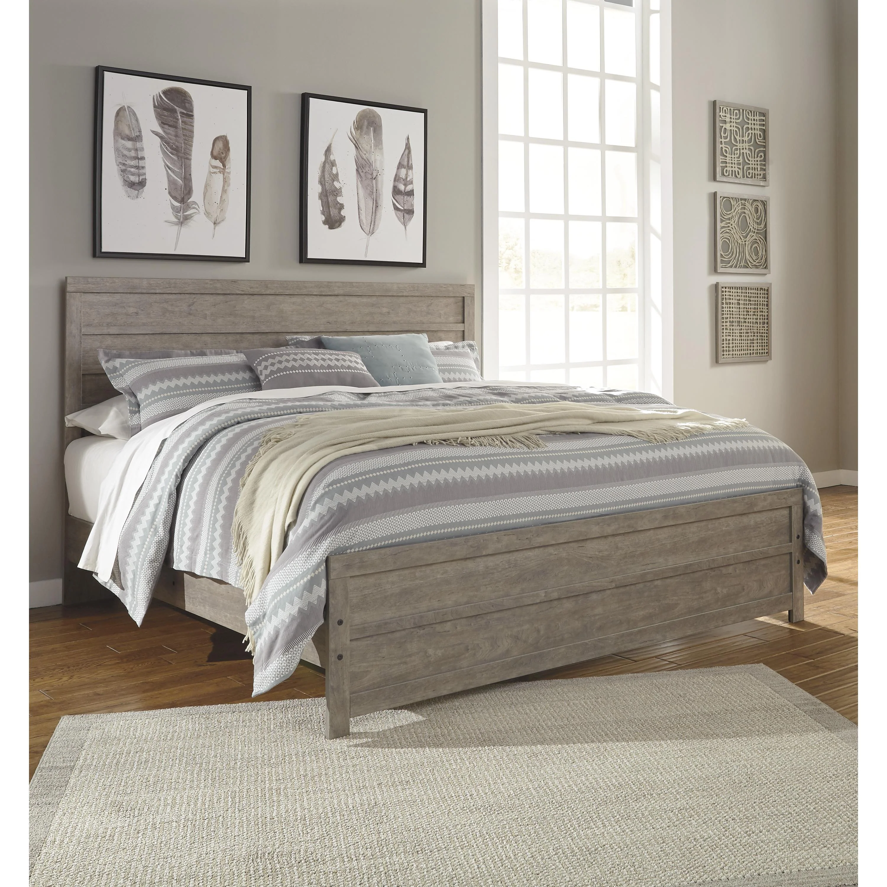 Signature Design by Ashley Culverbach B070B10 King Panel Bed - Image 2