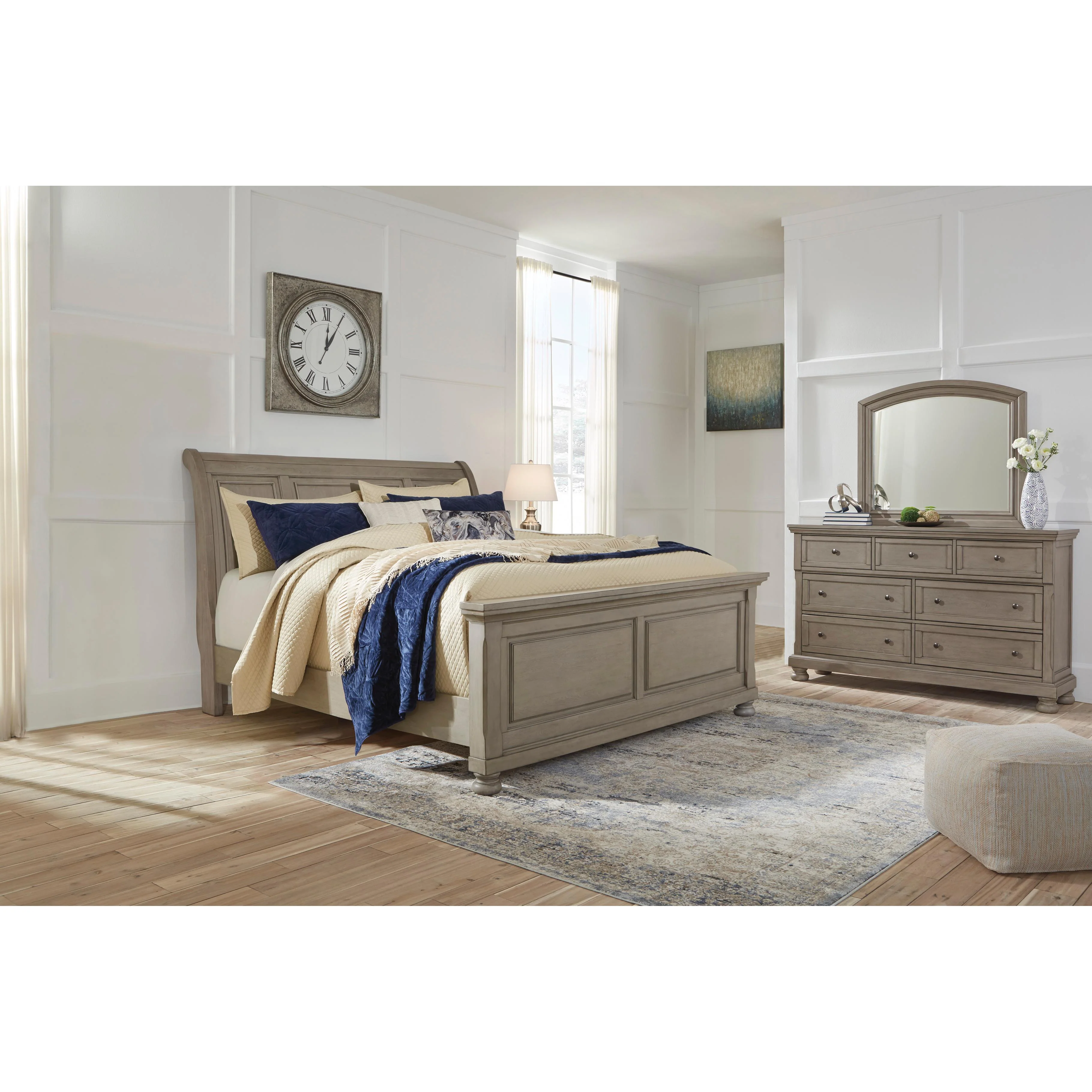 Signature Design by Ashley Lettner B733B32 Queen Sleigh Bed - Image 3
