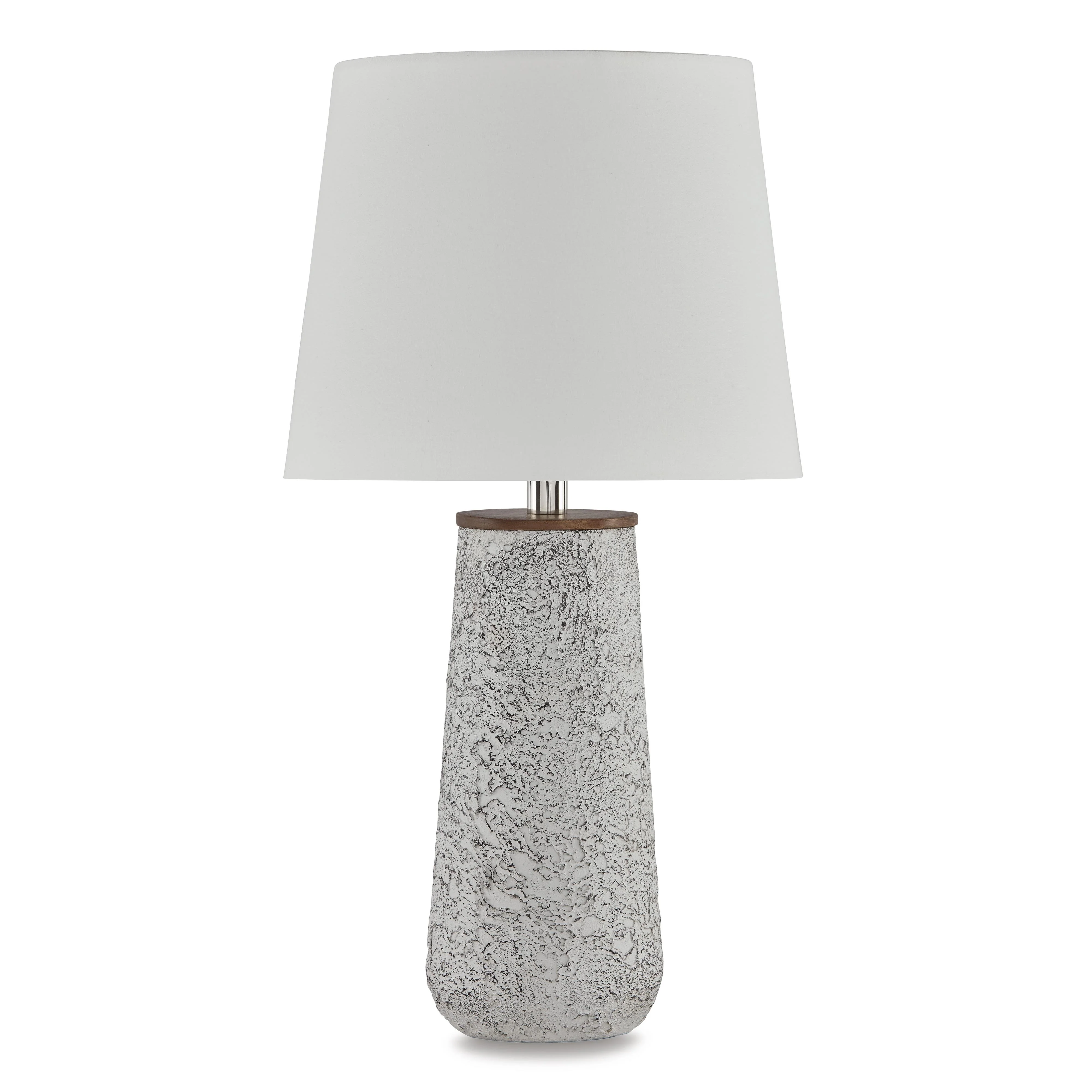 Signature Design by Ashley Chaston L204464 Metal Table Lamp - Image 1