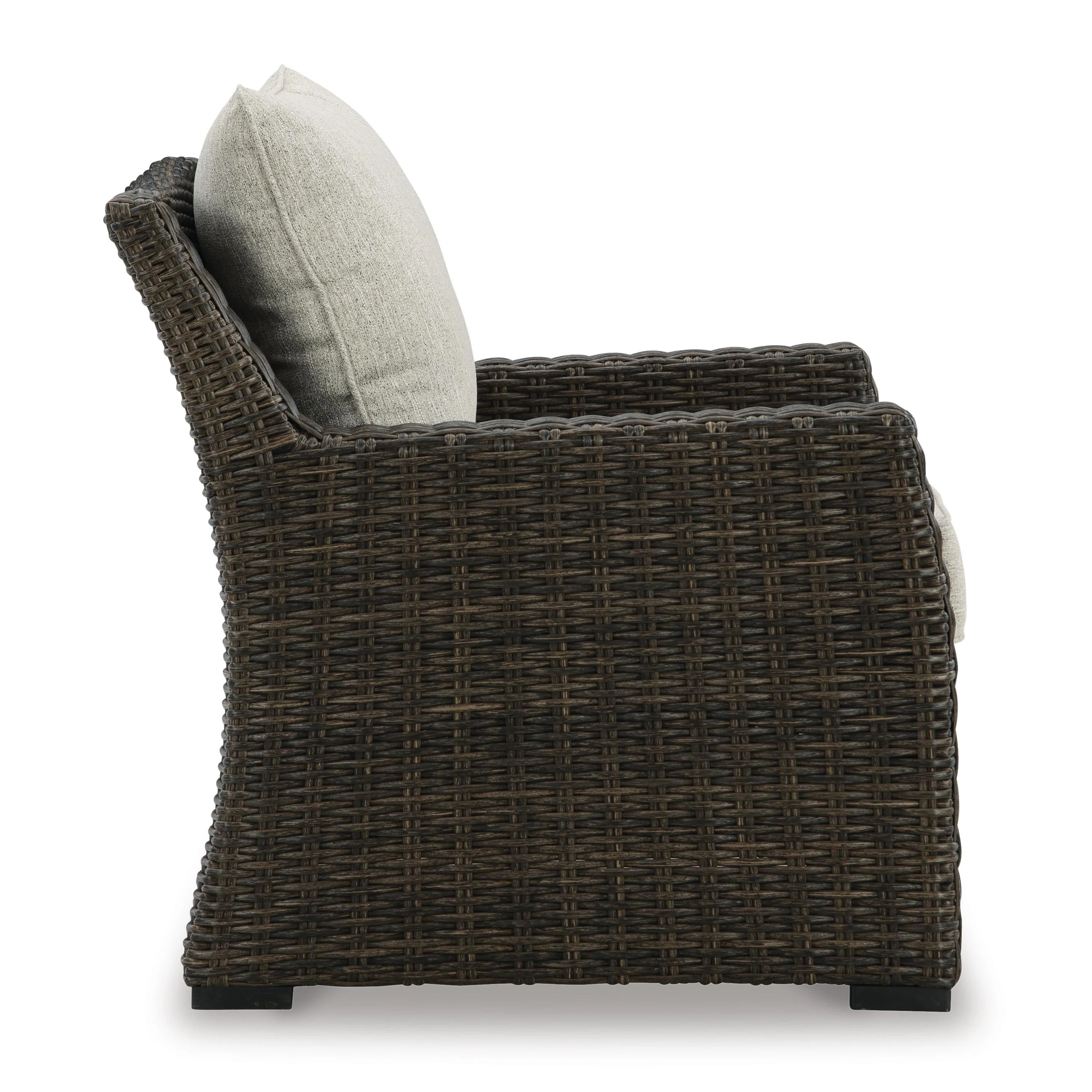 Signature Design by Ashley Brook Ranch P465-820 Lounge Chair with Cushion - Image 3