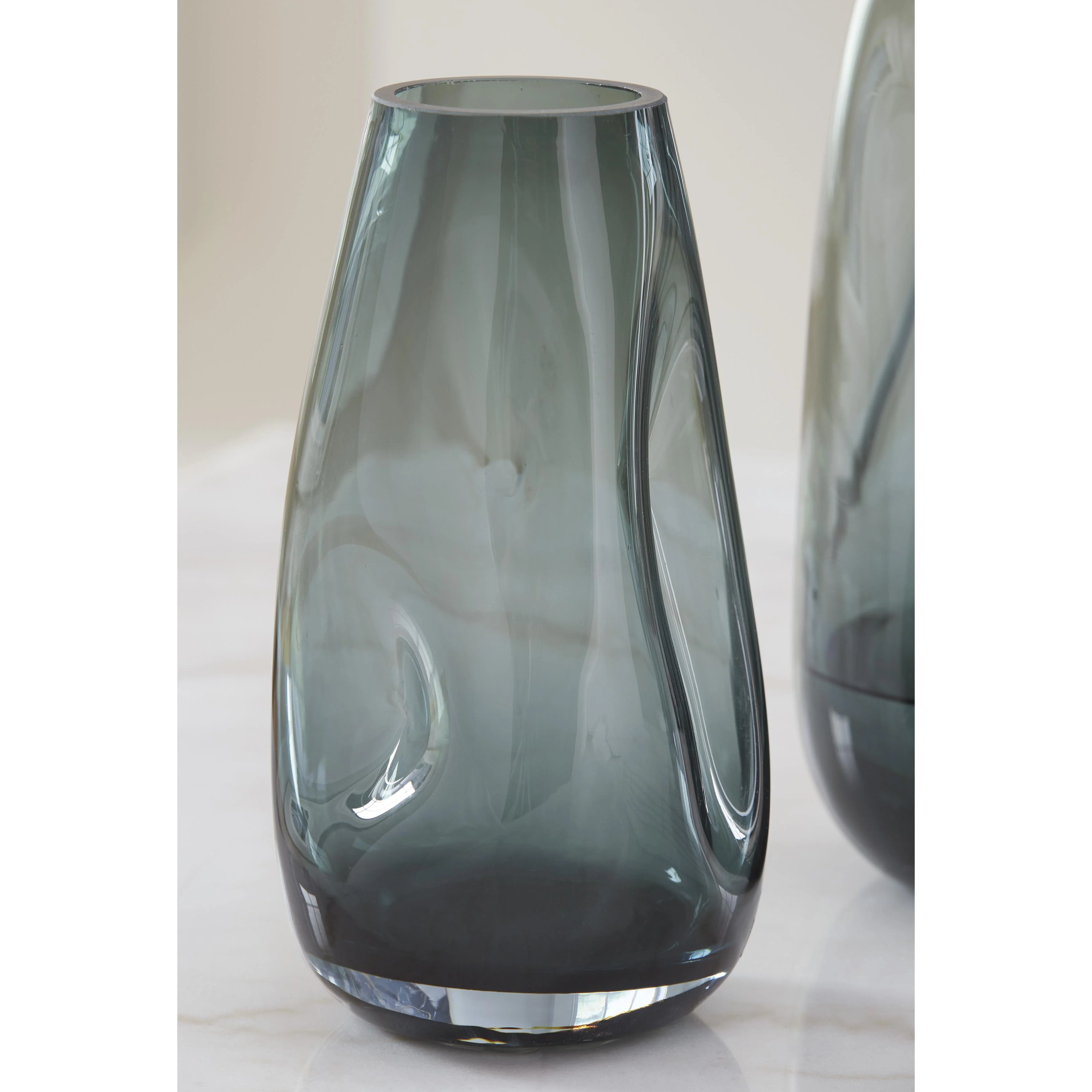 Signature Design by Ashley Beamund A2900010 Vase - Image 3
