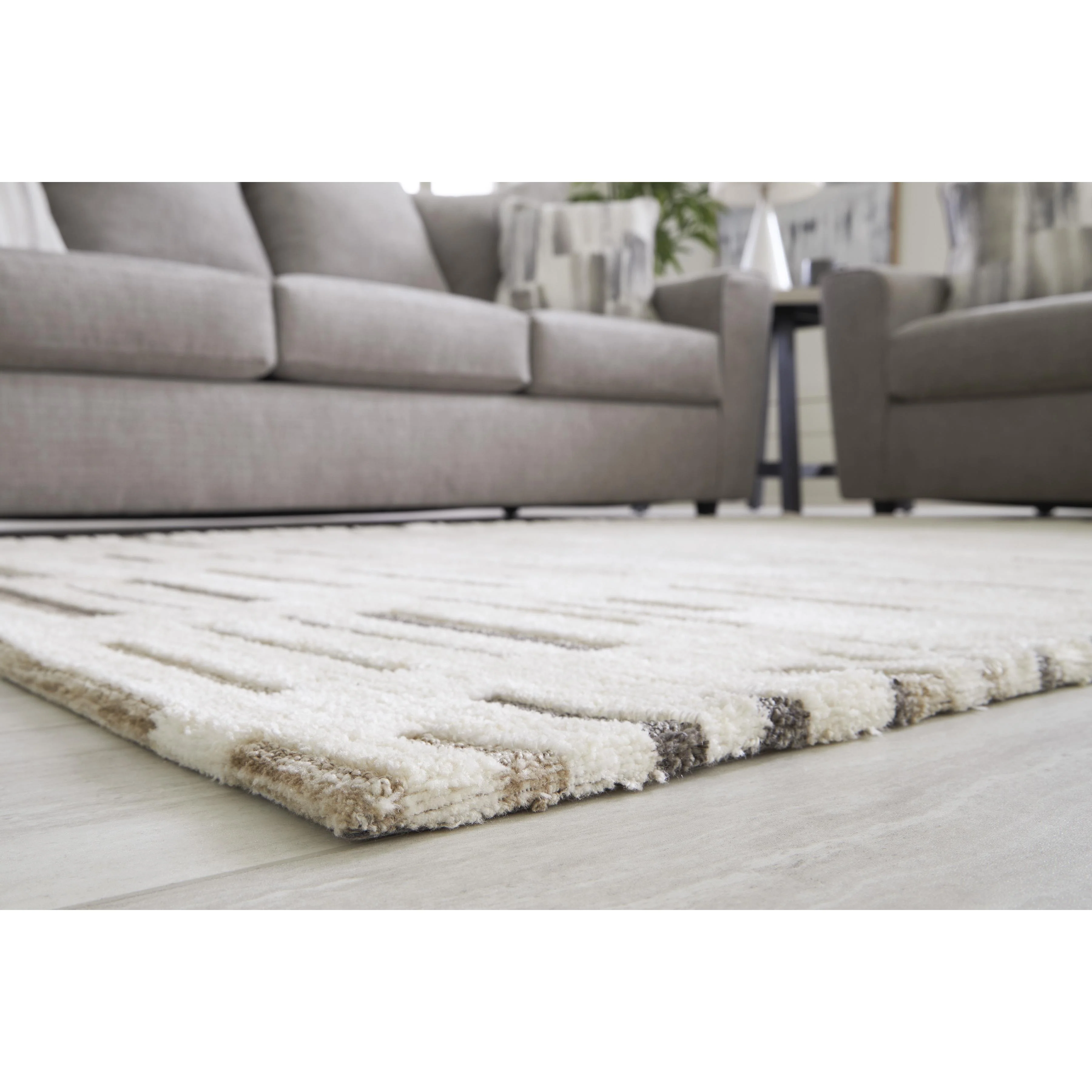 Signature Design by Ashley Leesdale R406421 Large Rug - Image 3