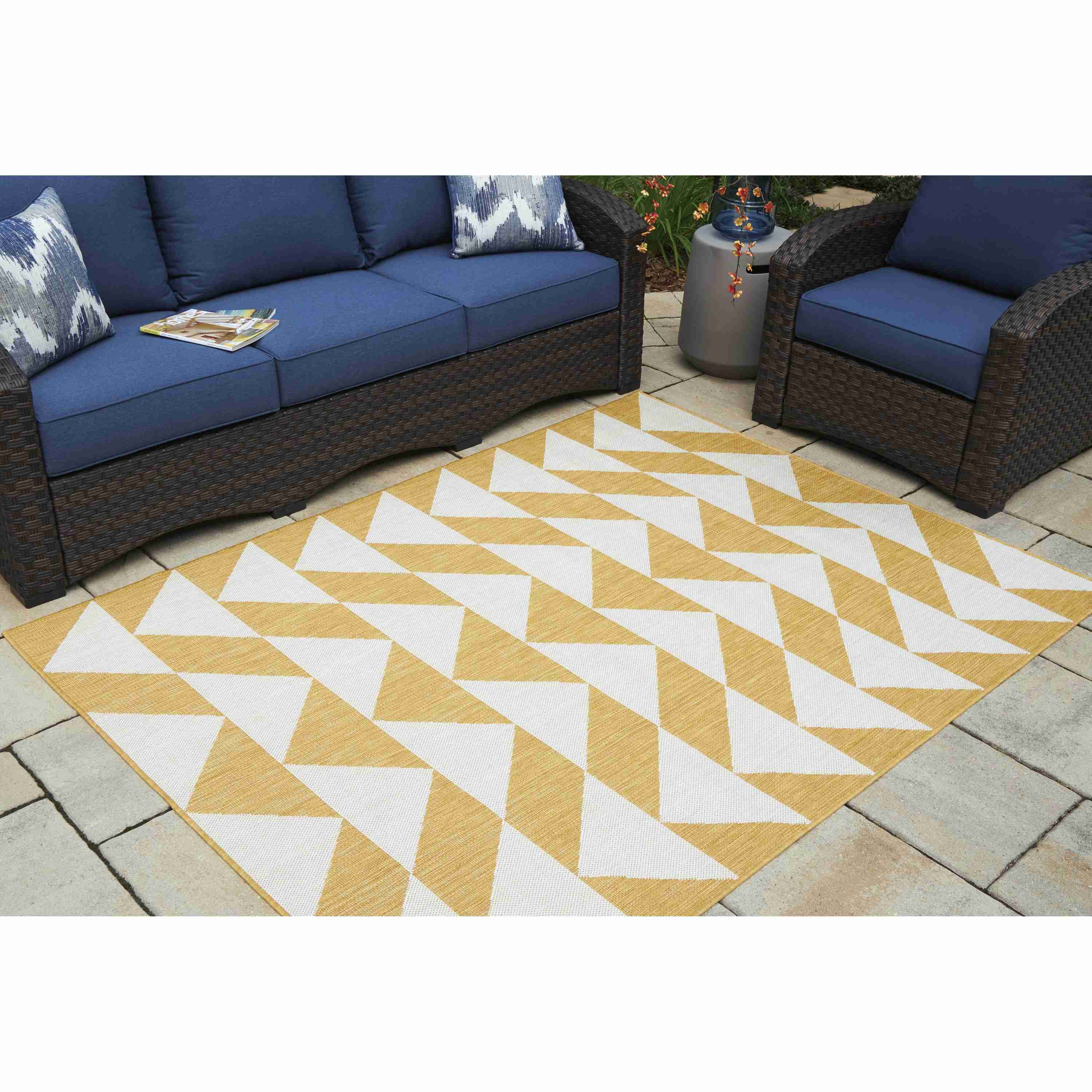 Signature Design by Ashley Thomley R900062 Medium Rug - Image 2