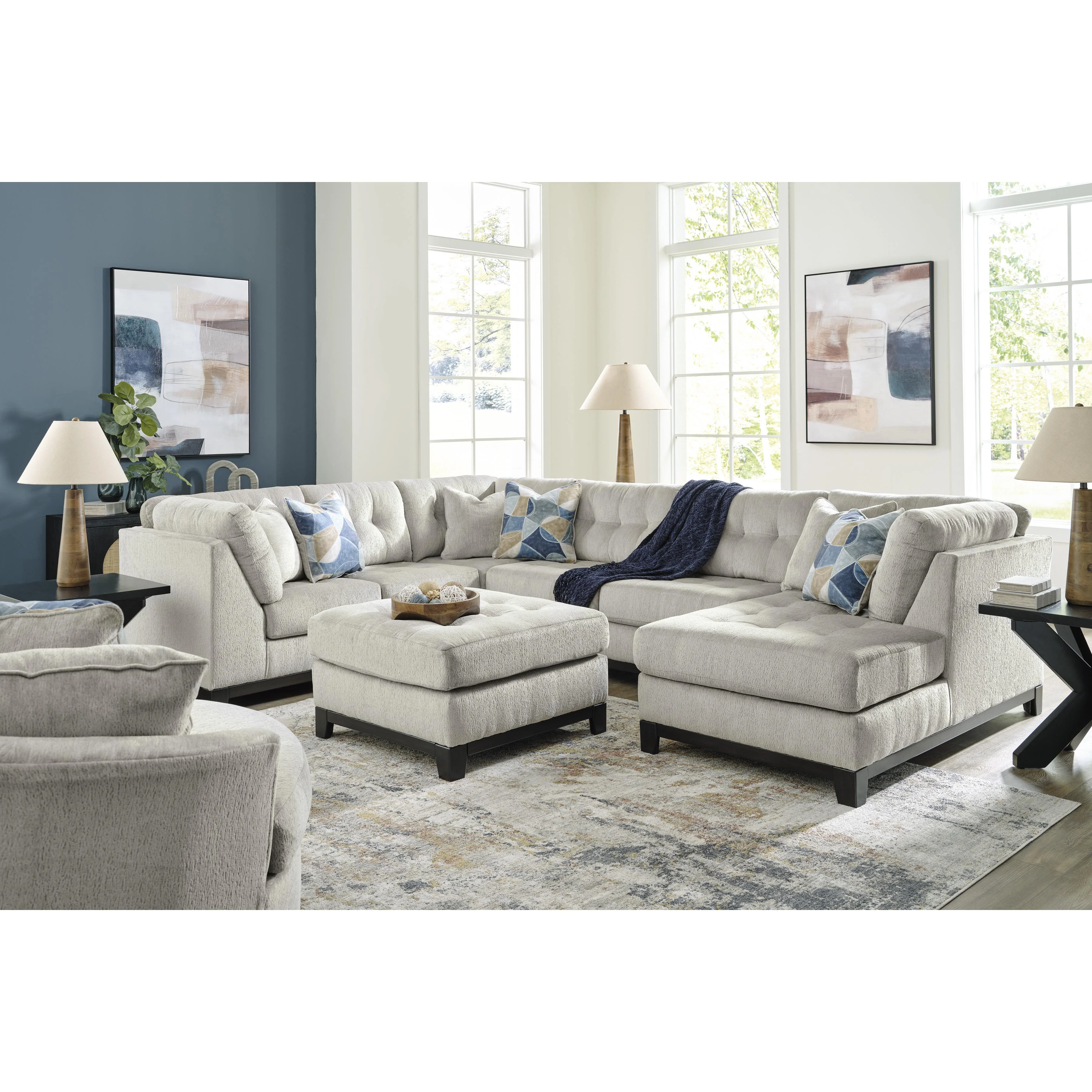 Benchcraft Maxon Place 3300421 Oversized Swivel Accent Chair - Image 3