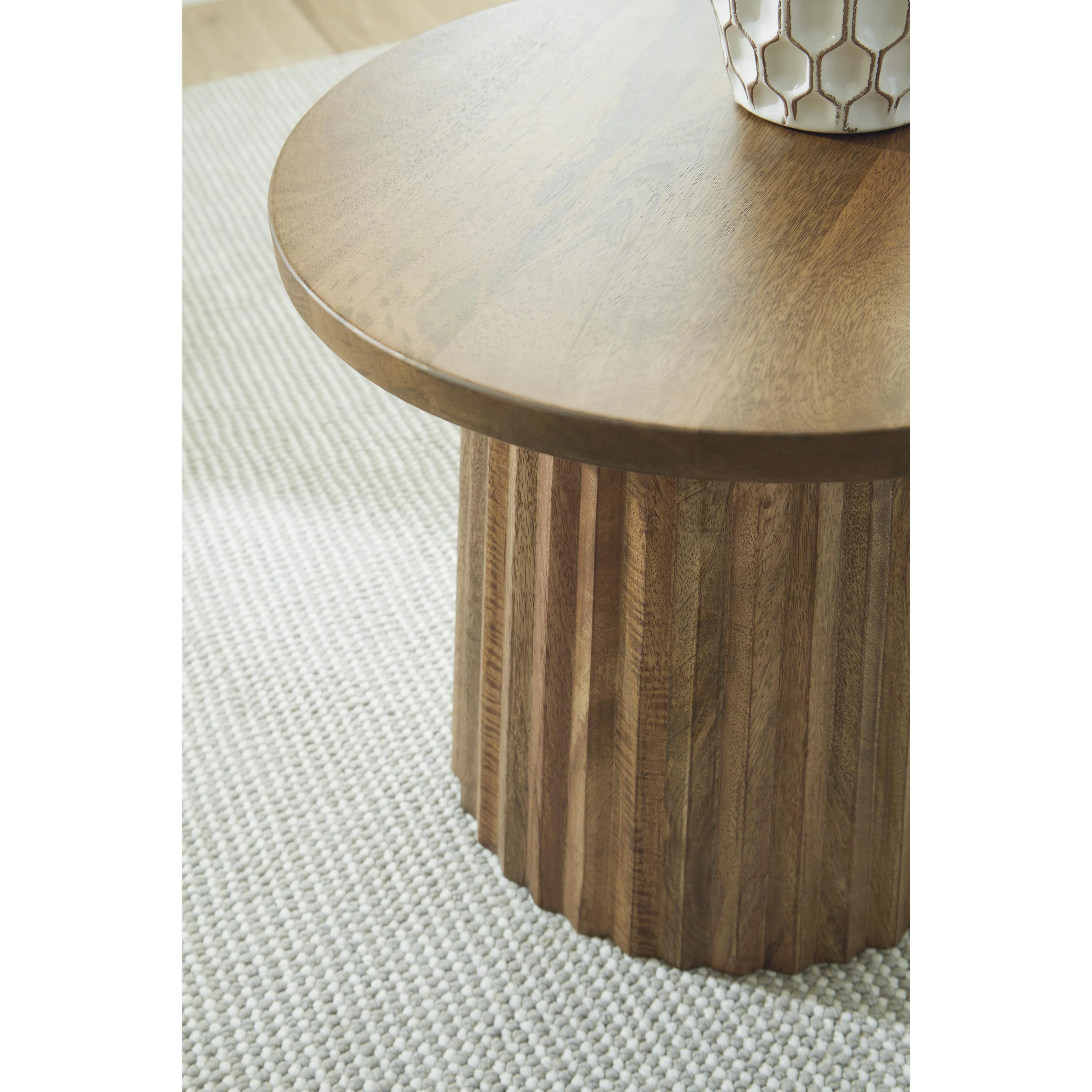Signature Design by Ashley Ceilby A4000602 Accent Table - Image 3