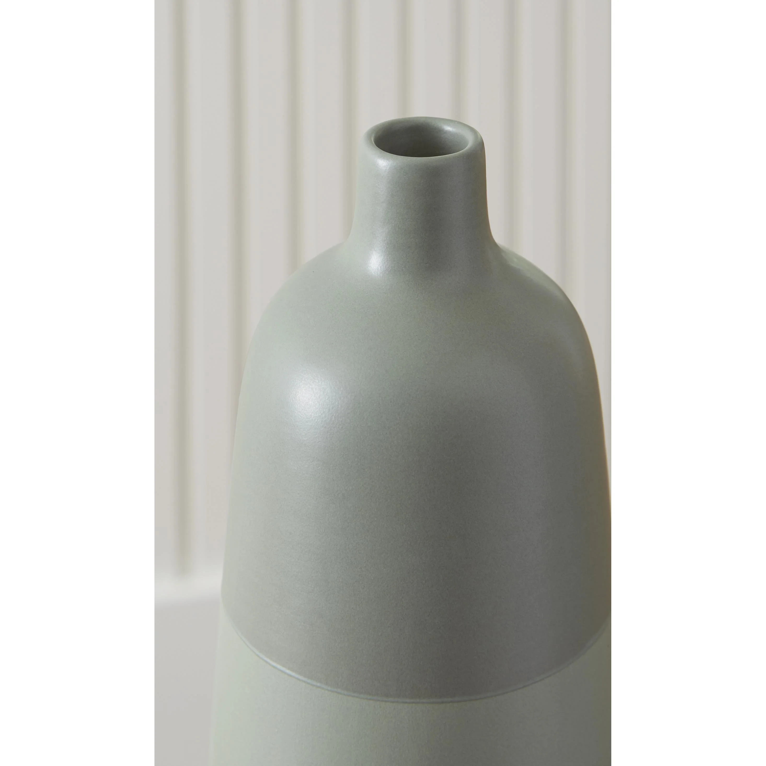 Signature Design by Ashley Peerland A2000655 Vase - Image 3