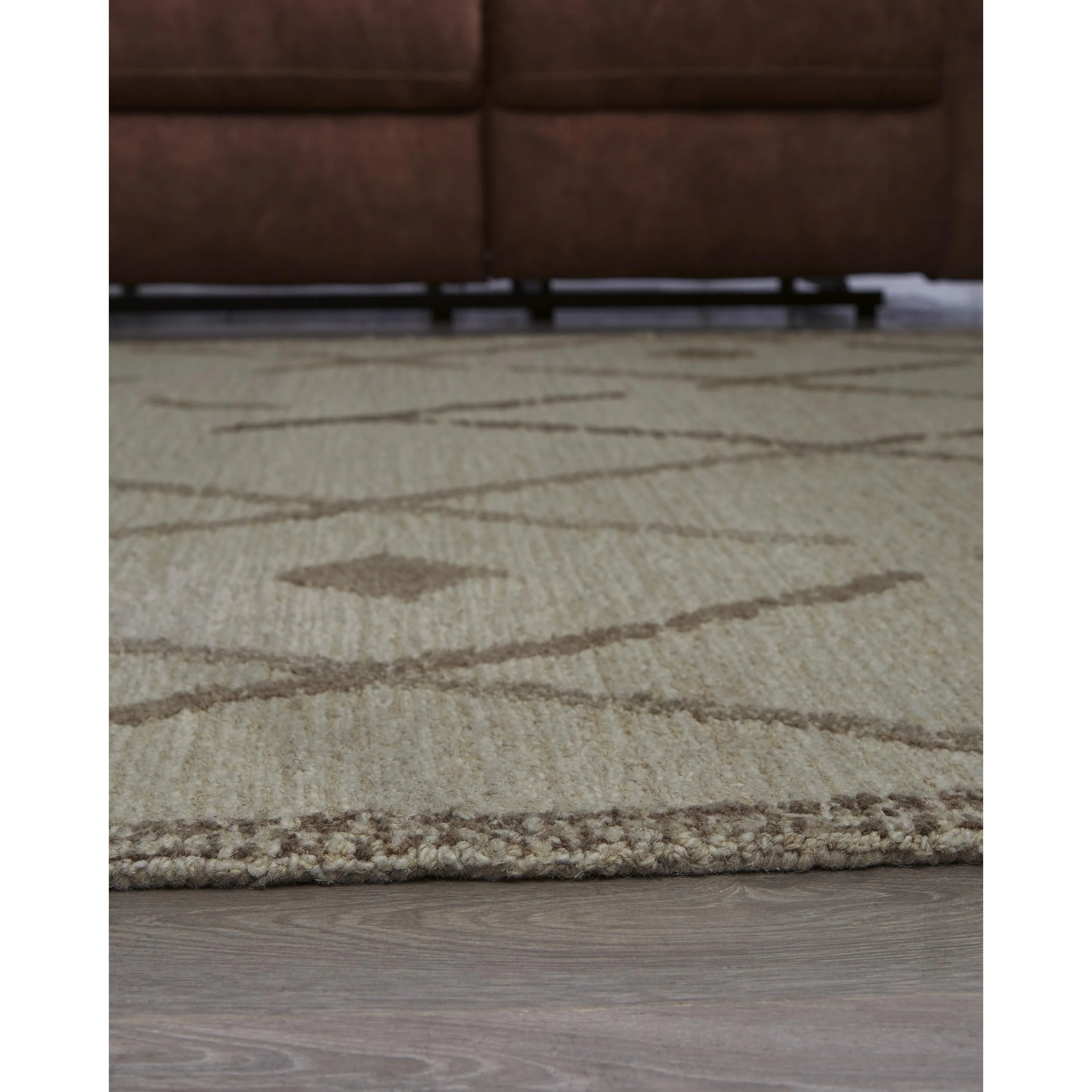 Signature Design by Ashley Guyford R406872 Medium Rug - Image 3