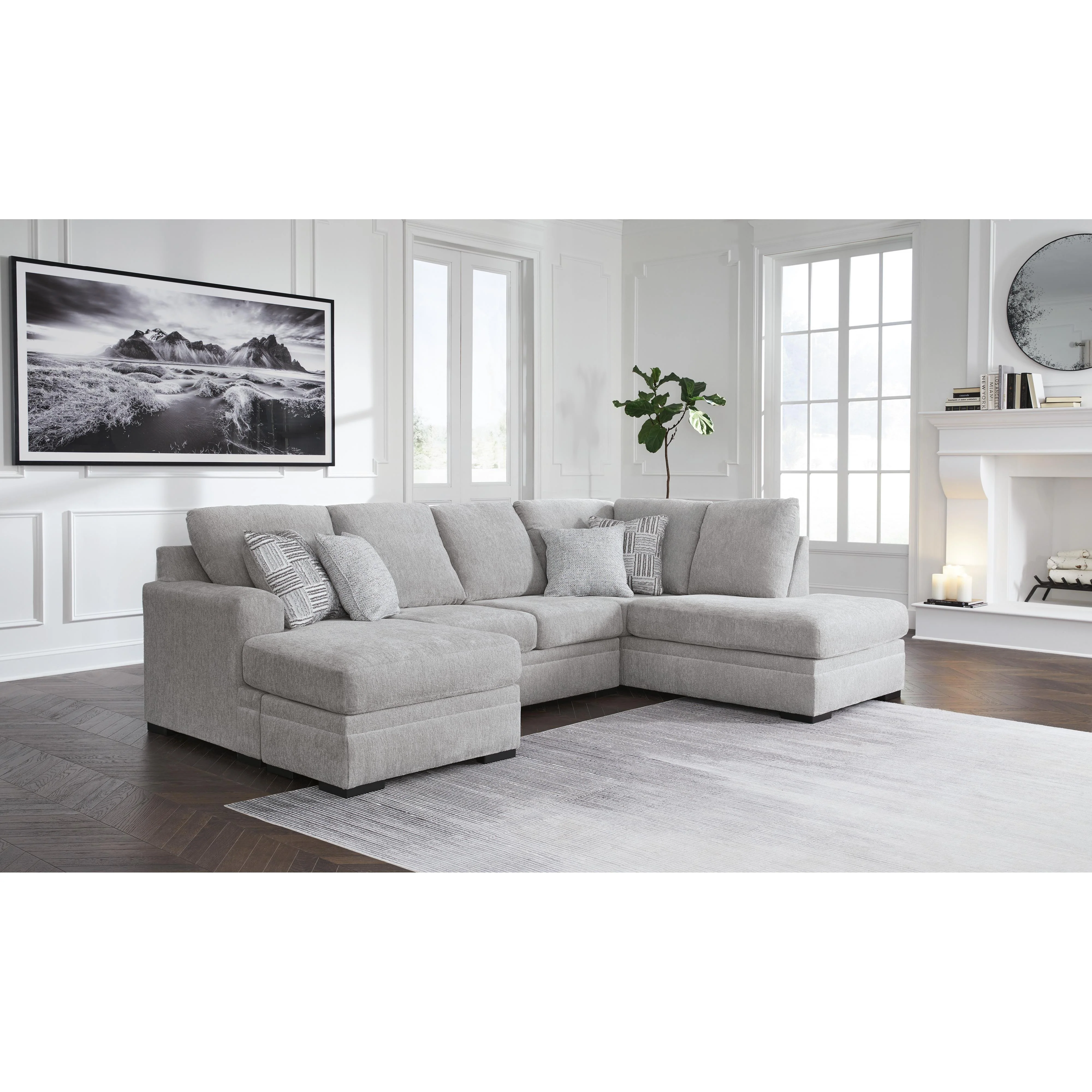 Benchcraft Gabyleigh 20904S1 2 pc Sectional with Chaise - Image 2