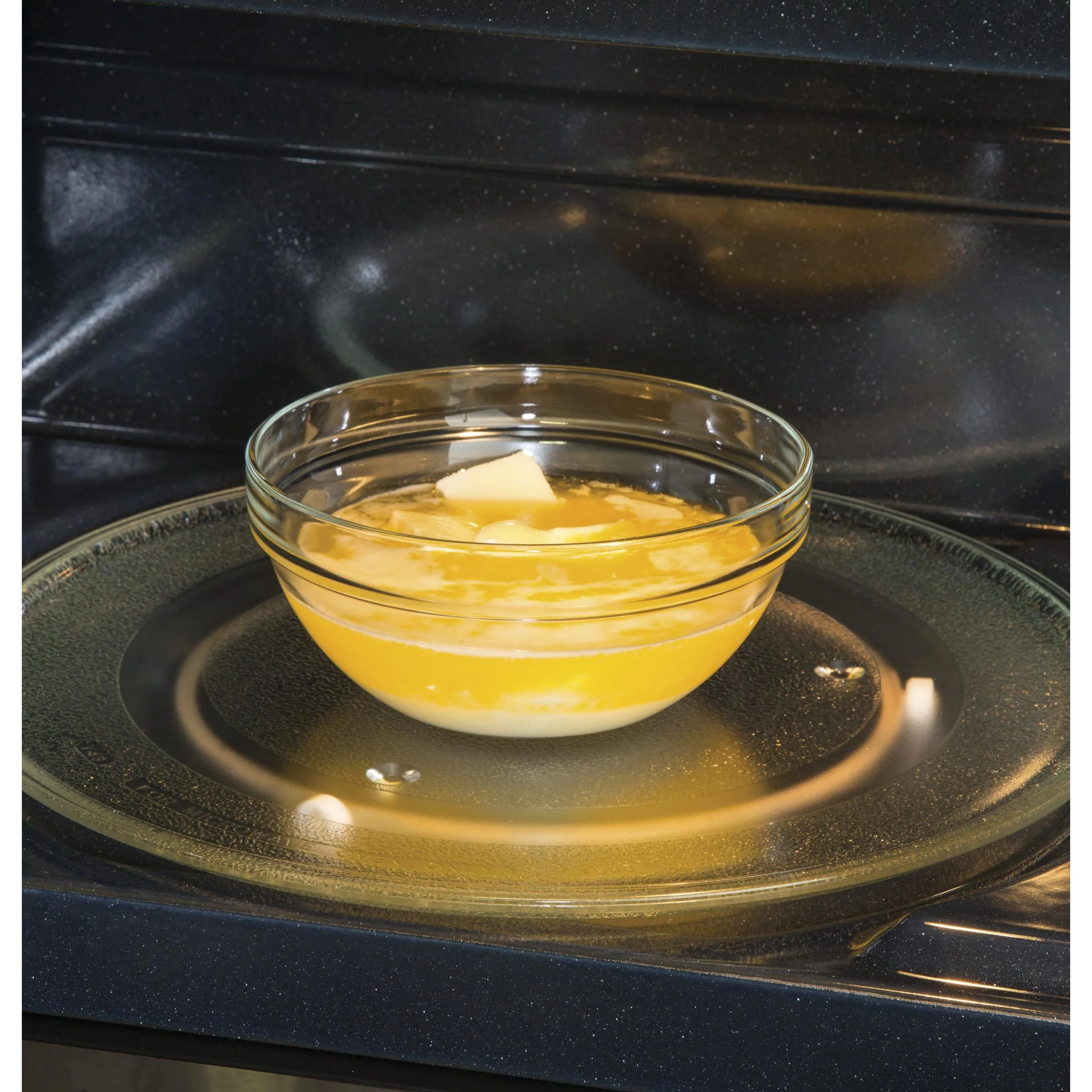 GE 30-inch, 1.9 cu. ft. Over-the-Range Microwave Oven JNM7196RWSS - Image 3