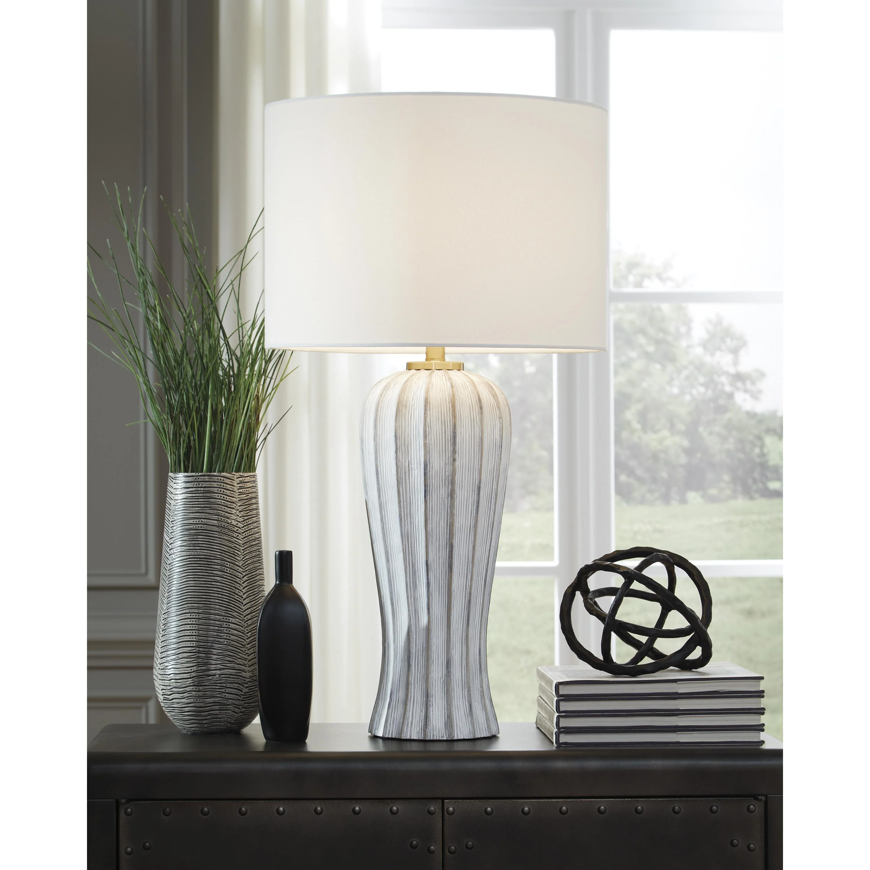 Signature Design by Ashley Lanwell L235894 Poly Table Lamp - Image 2
