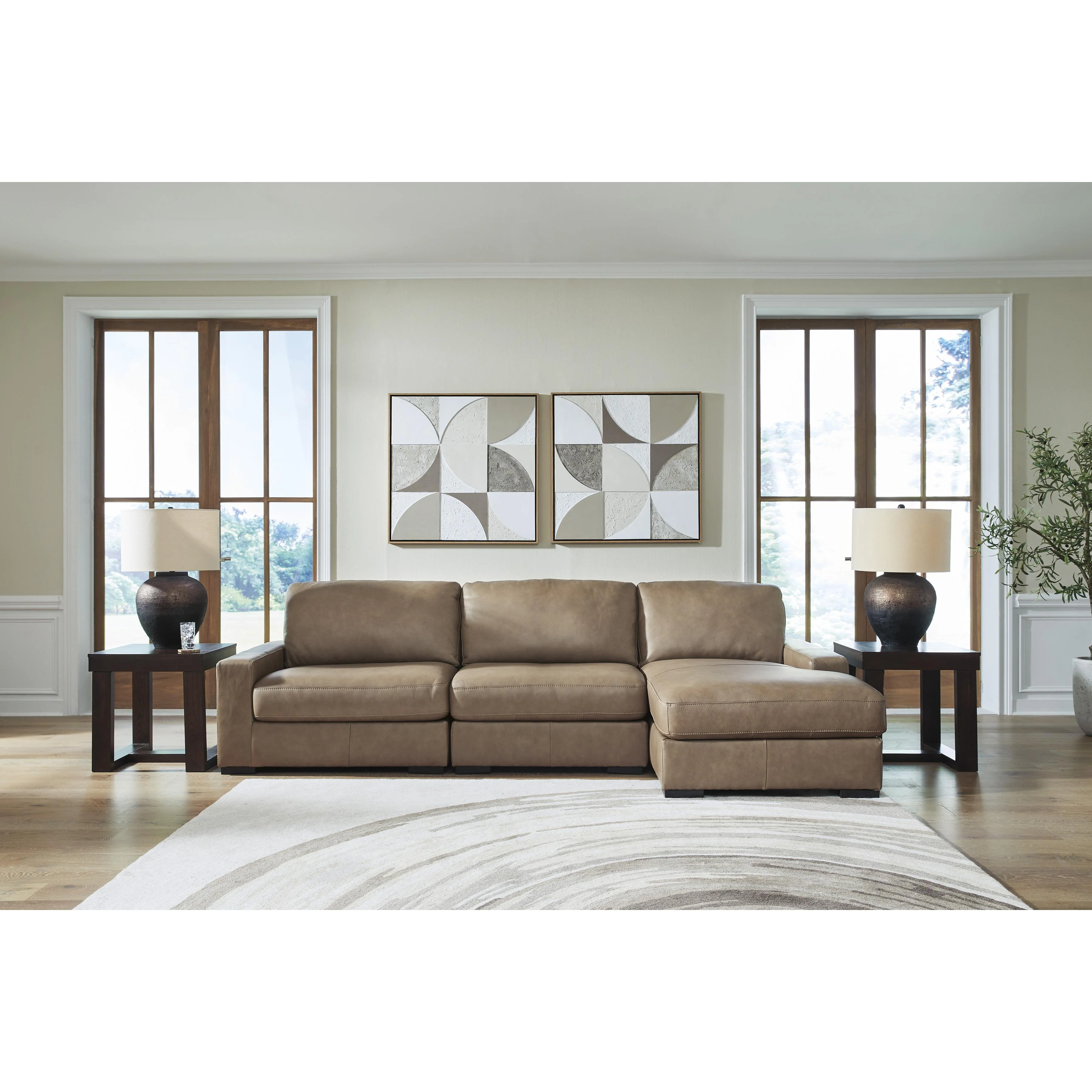 Benchcraft Veronella 76106S6 3 pc Sectional with Chaise - Image 2