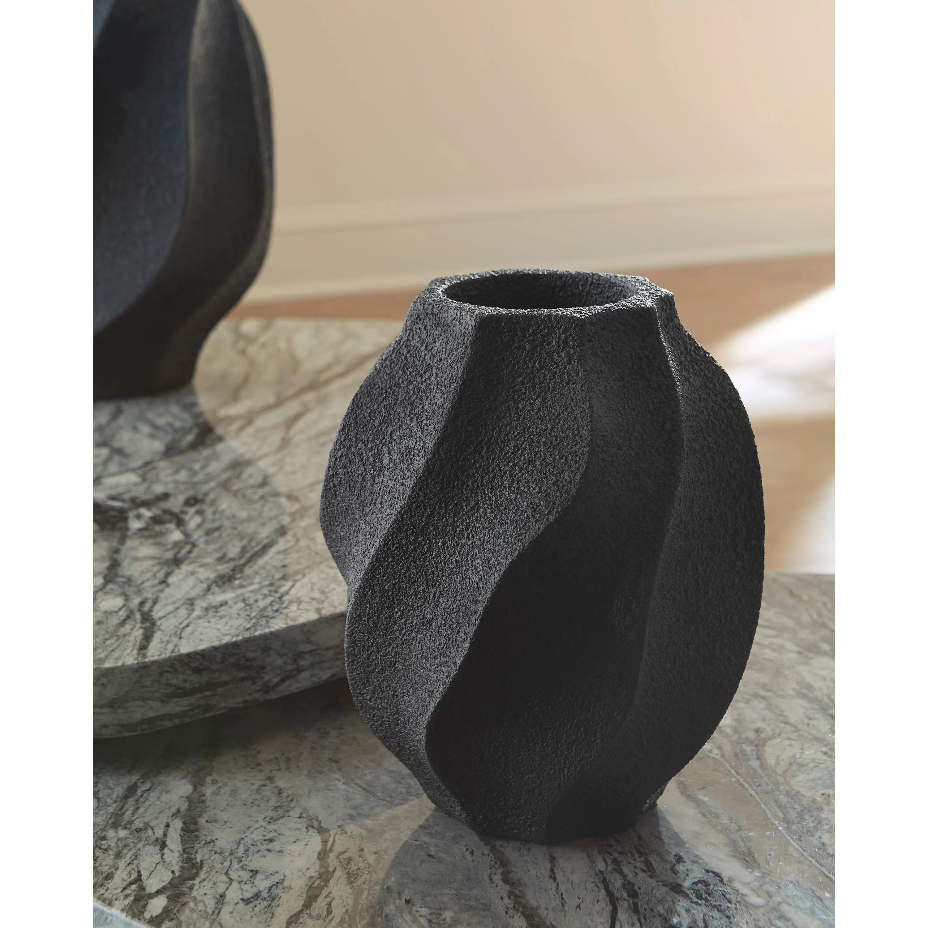 Signature Design by Ashley Judworth A2000875 Vase - Image 3