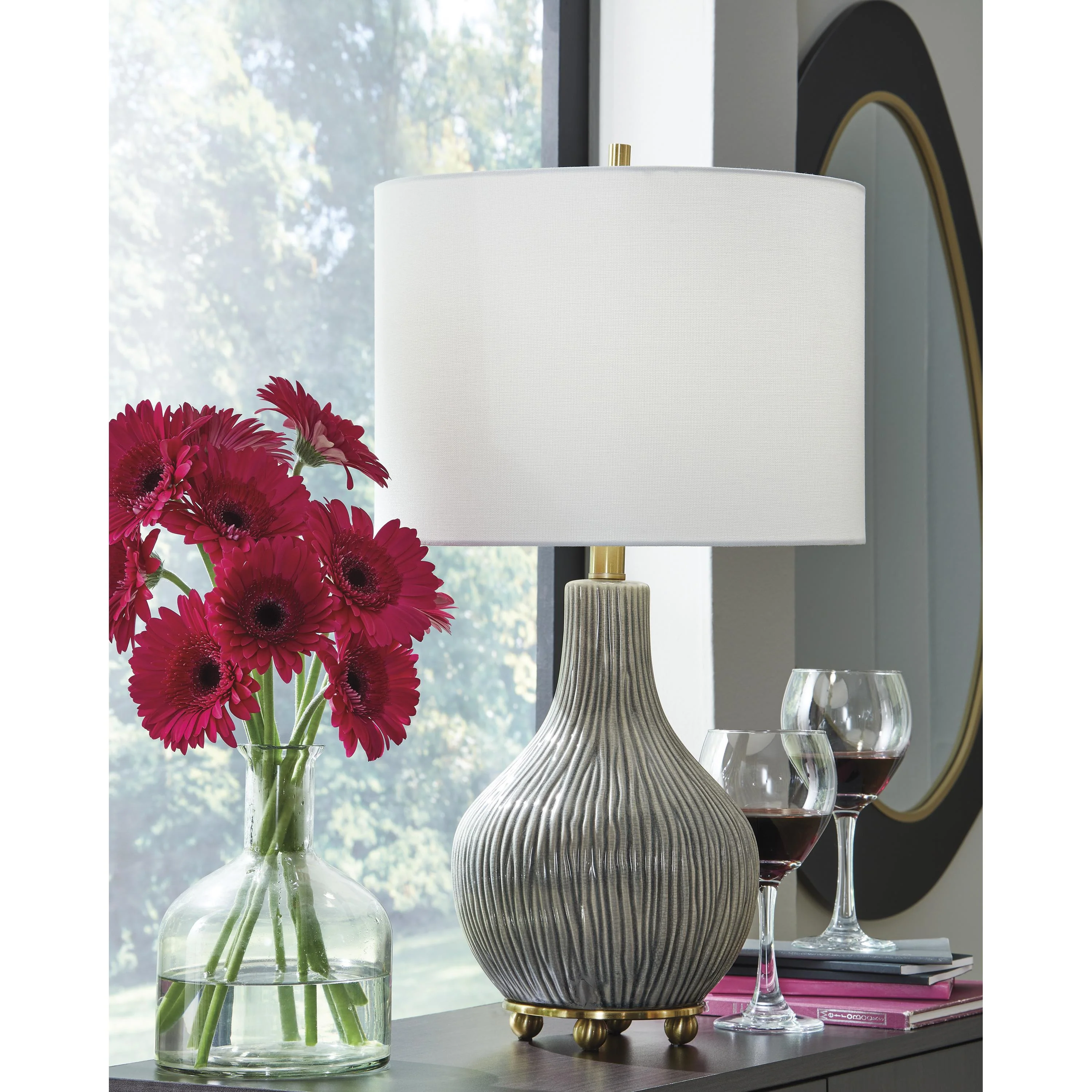 Signature Design by Ashley Judlen L100844 Ceramic Table Lamp - Image 2