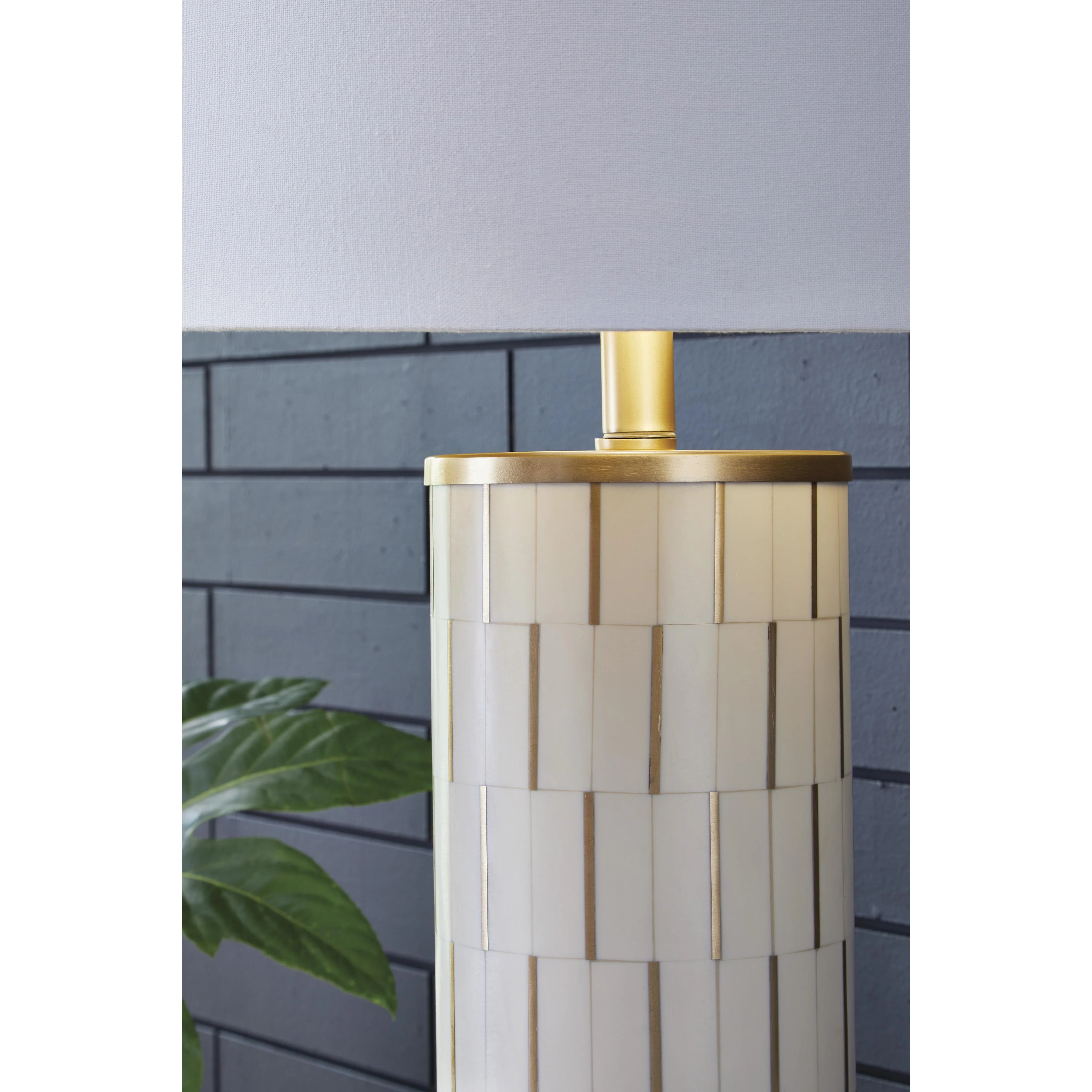 Signature Design by Ashley Faridworth L235954 Poly Table Lamp - Image 3