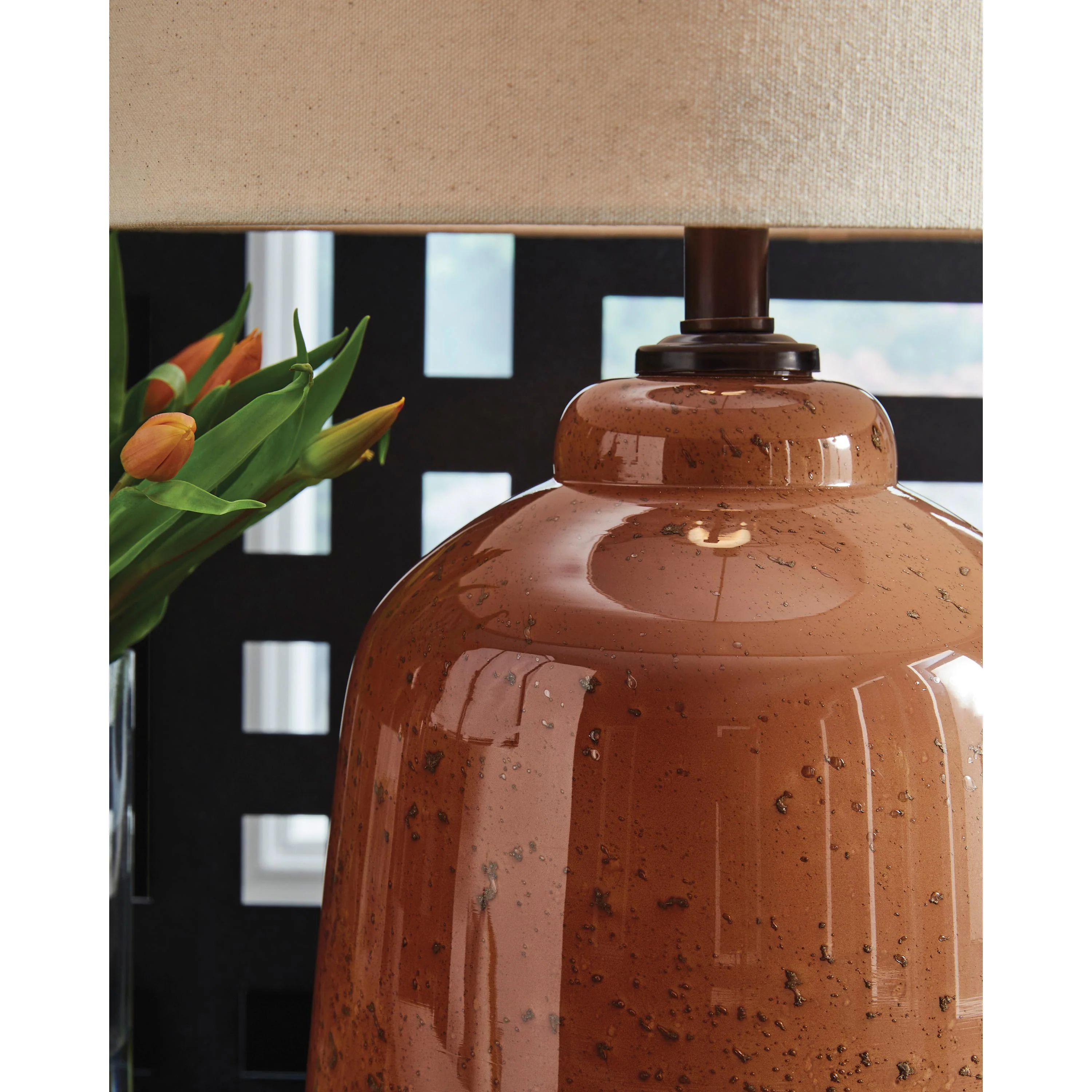 Signature Design by Ashley Aaleahya L430904 Glass Table Lamp - Image 3