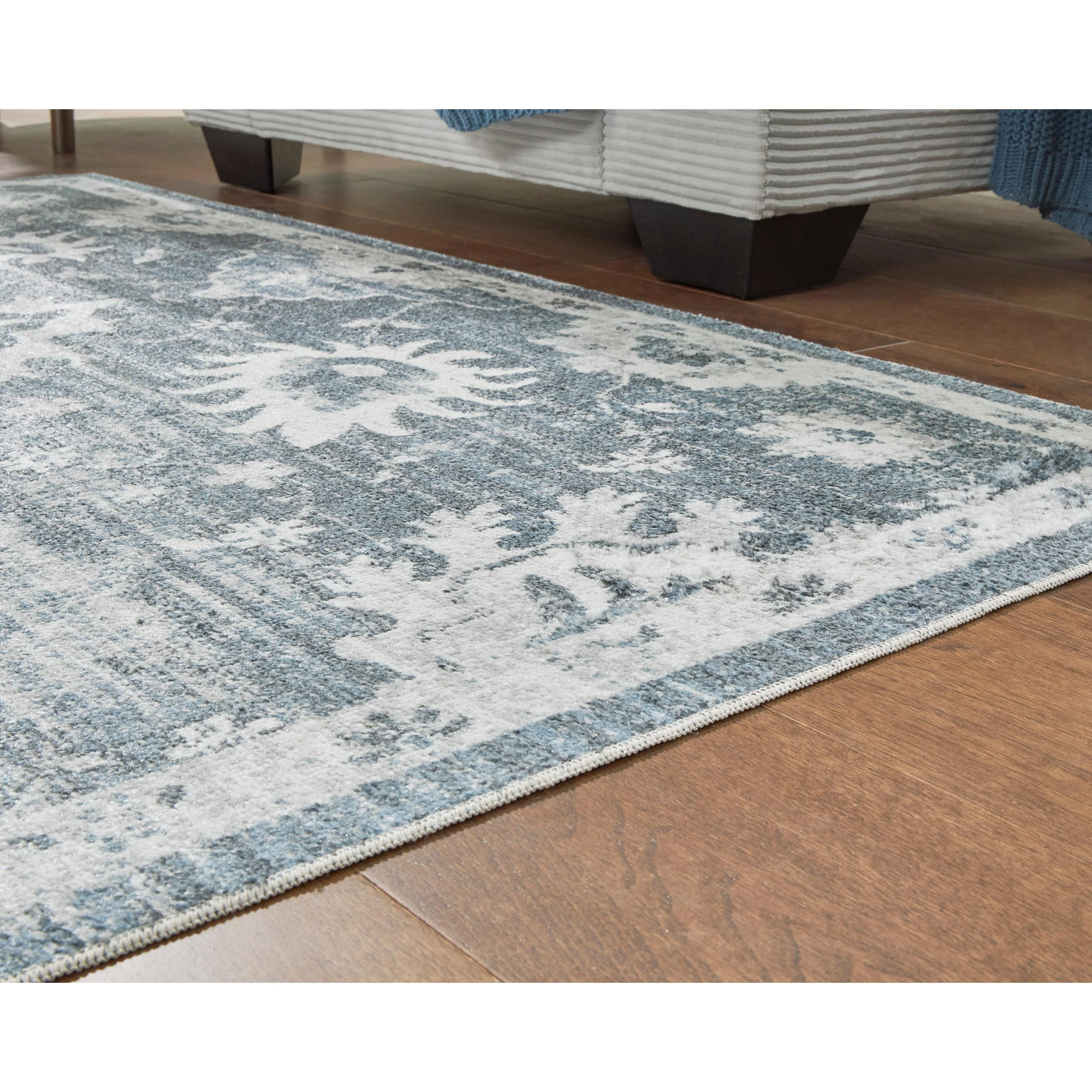 Signature Design by Ashley Avanworths R407792 Washable Medium Rug - Image 3