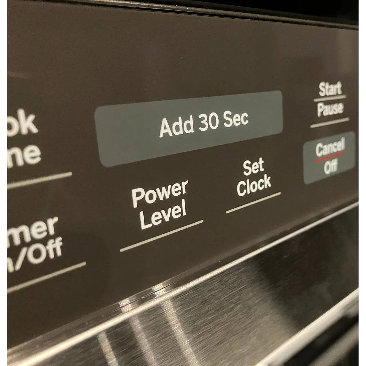 GE Profile 30-inch, 2.1 cu.ft. Over-the-Range Microwave Oven with Chef Connect PVM9005RYSS - Image 3