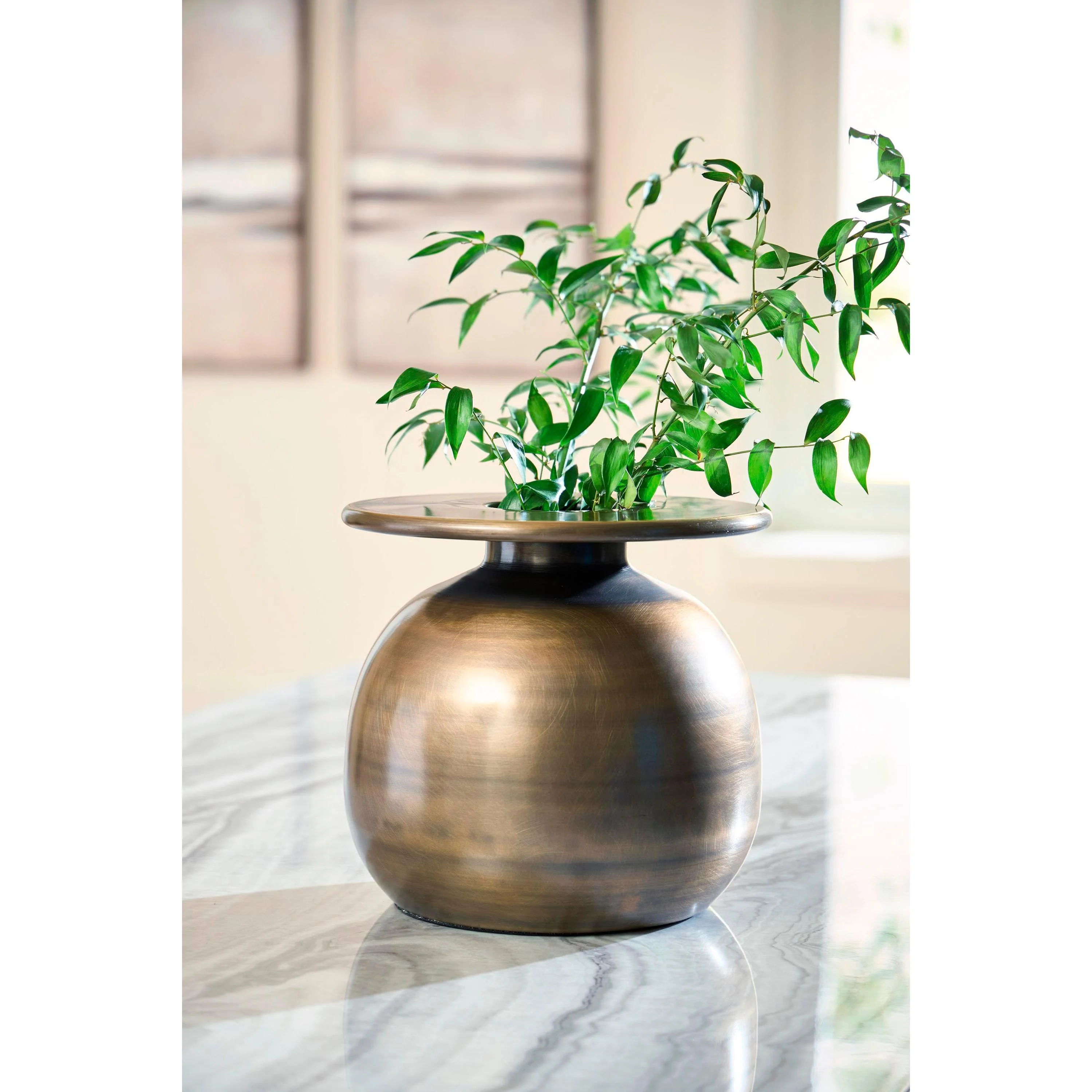 Signature Design by Ashley Fedorleigh A2000893 Vase - Image 3