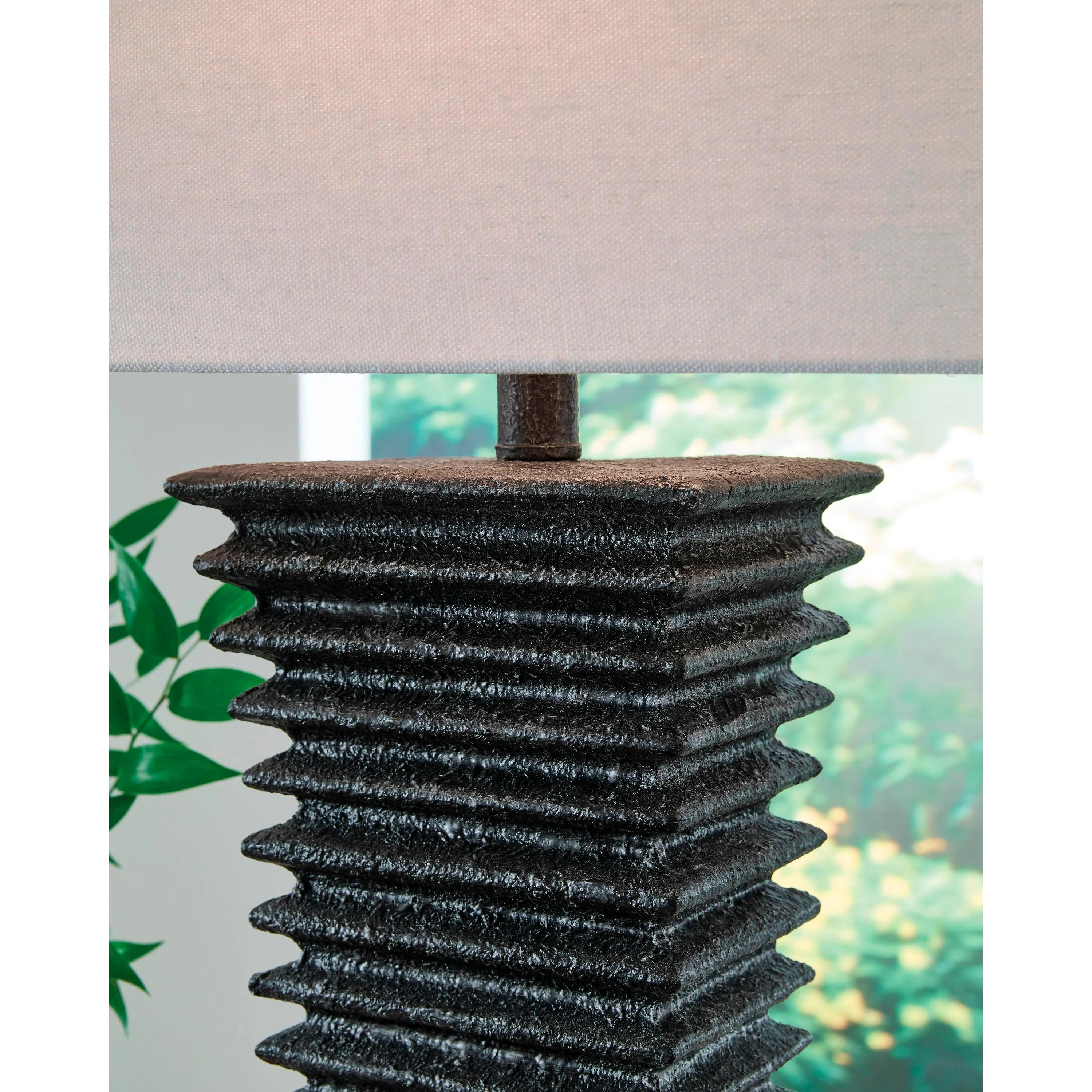 Signature Design by Ashley Golzar Table Lamp L236094 - Image 3