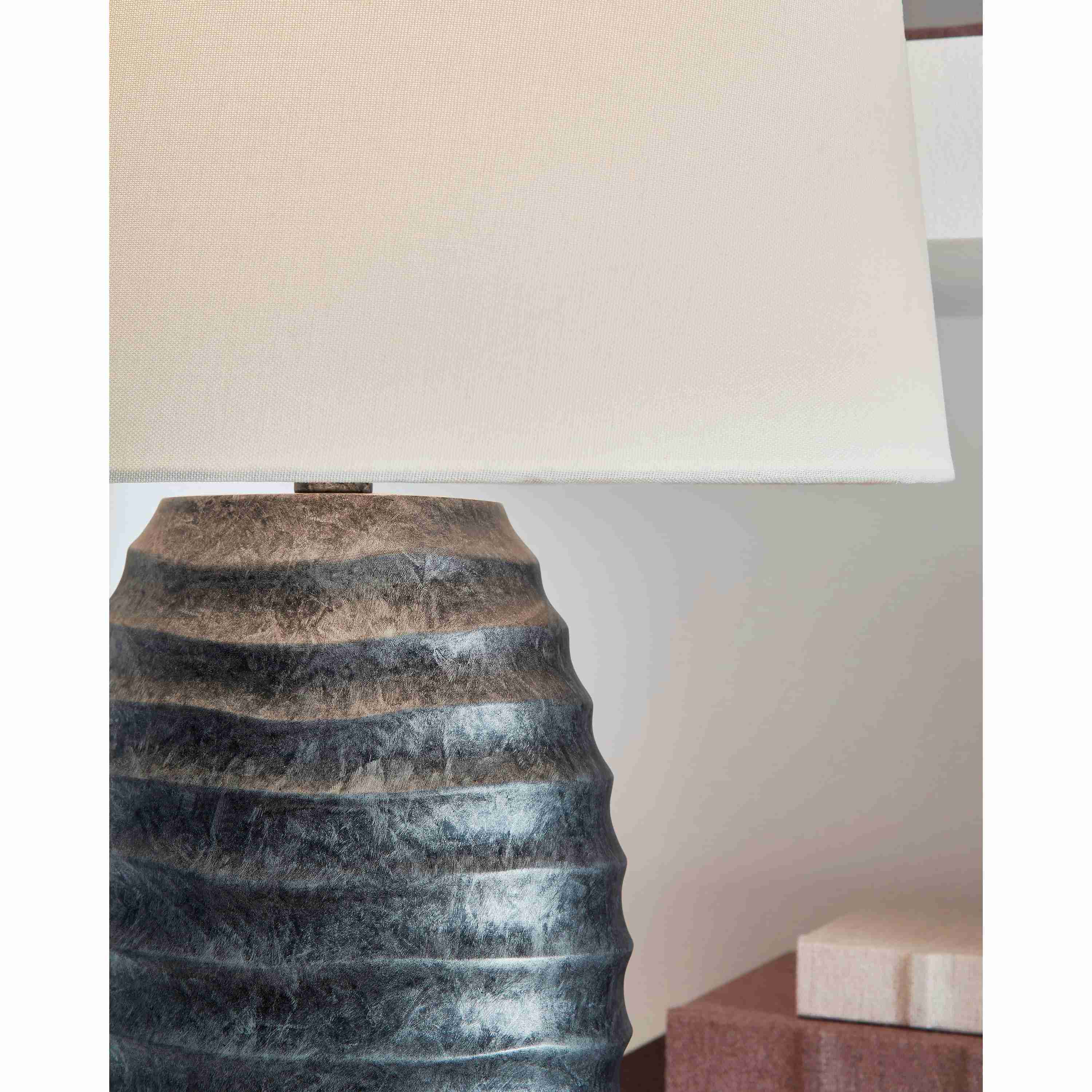 Signature Design by Ashley Caronick Table Lamp L243684 - Image 3