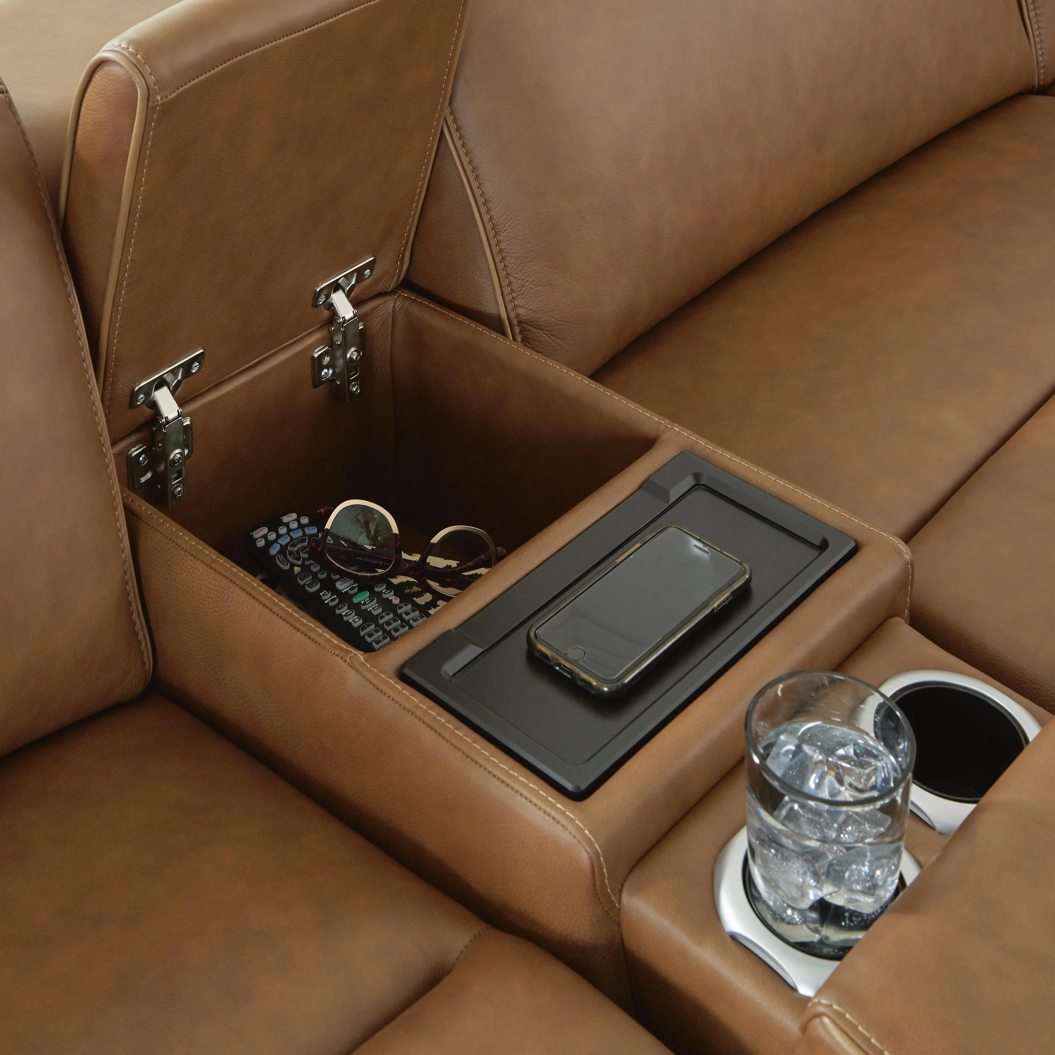Signature Design by Ashley Magic Man Power Reclining Leather Match 5 pc Sectional PCU1070046A/PCU1070057/PCU1070057/PCU1070058/PCU1070062 - Image 3
