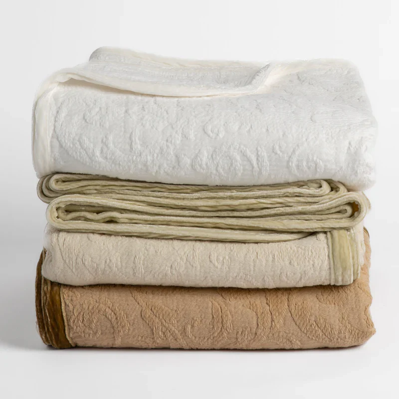 Adele Coverlet