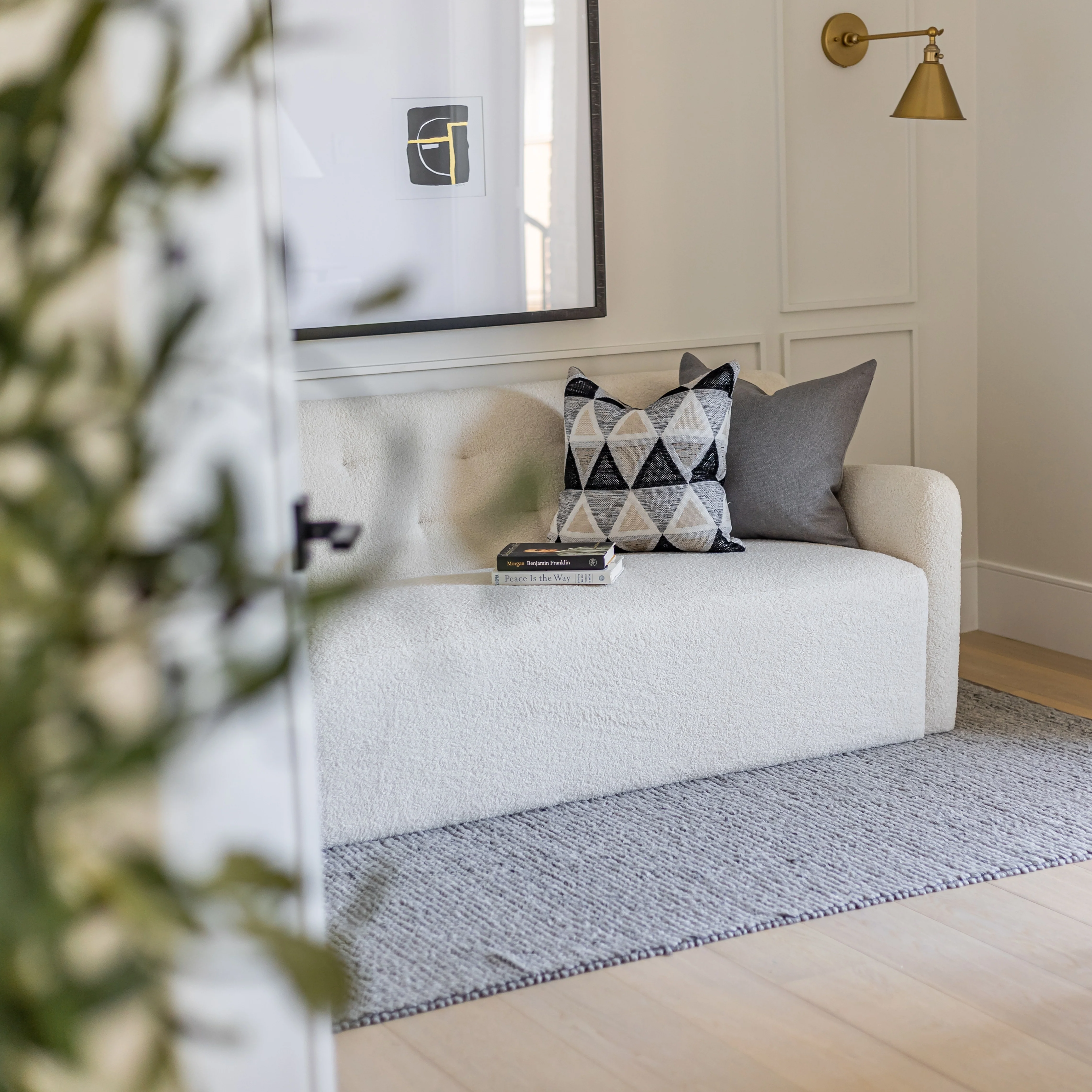 Redge Sofa - Image 3