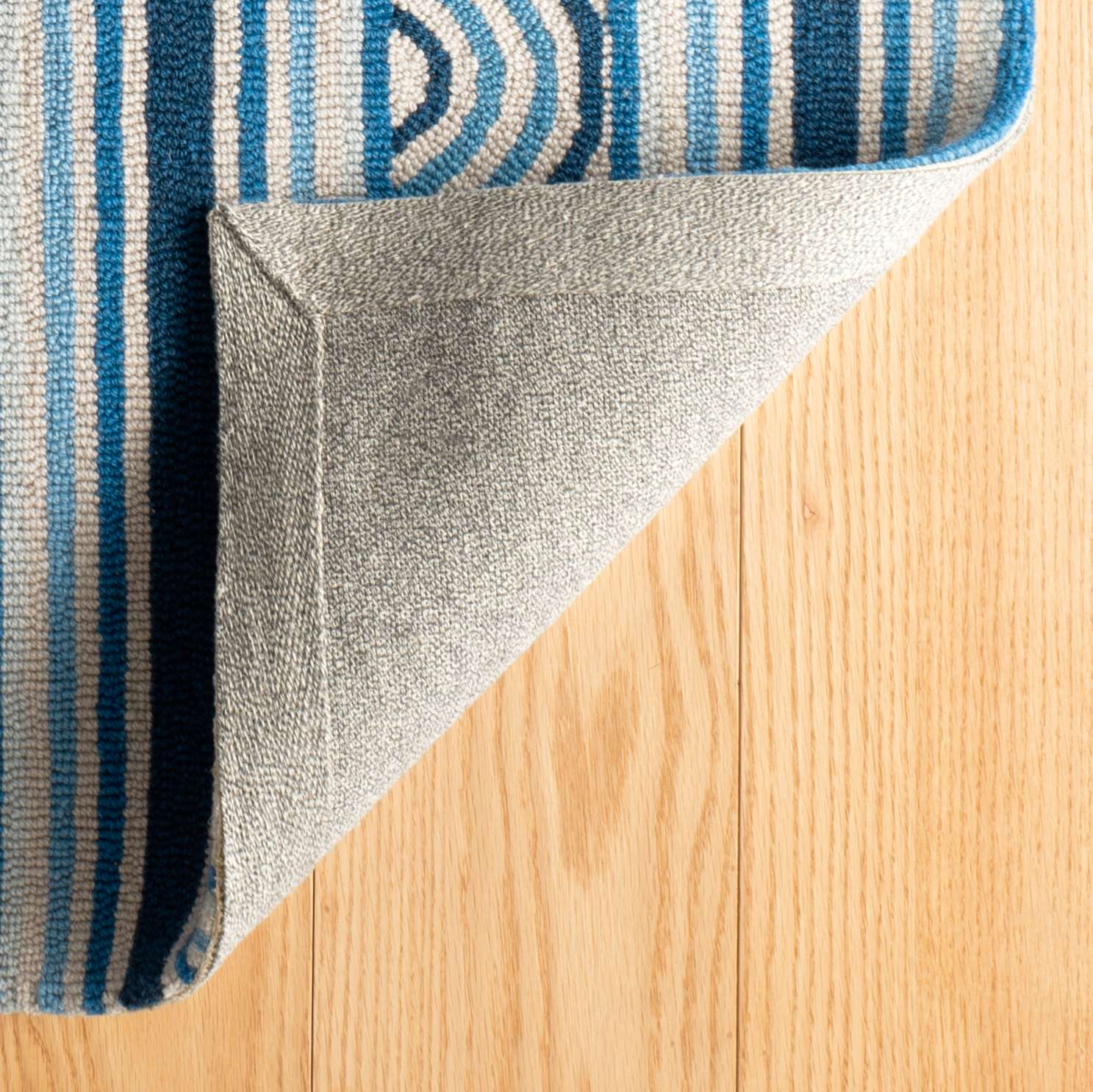 Button Blue Hand Micro Hooked Wool Rug - Image 3